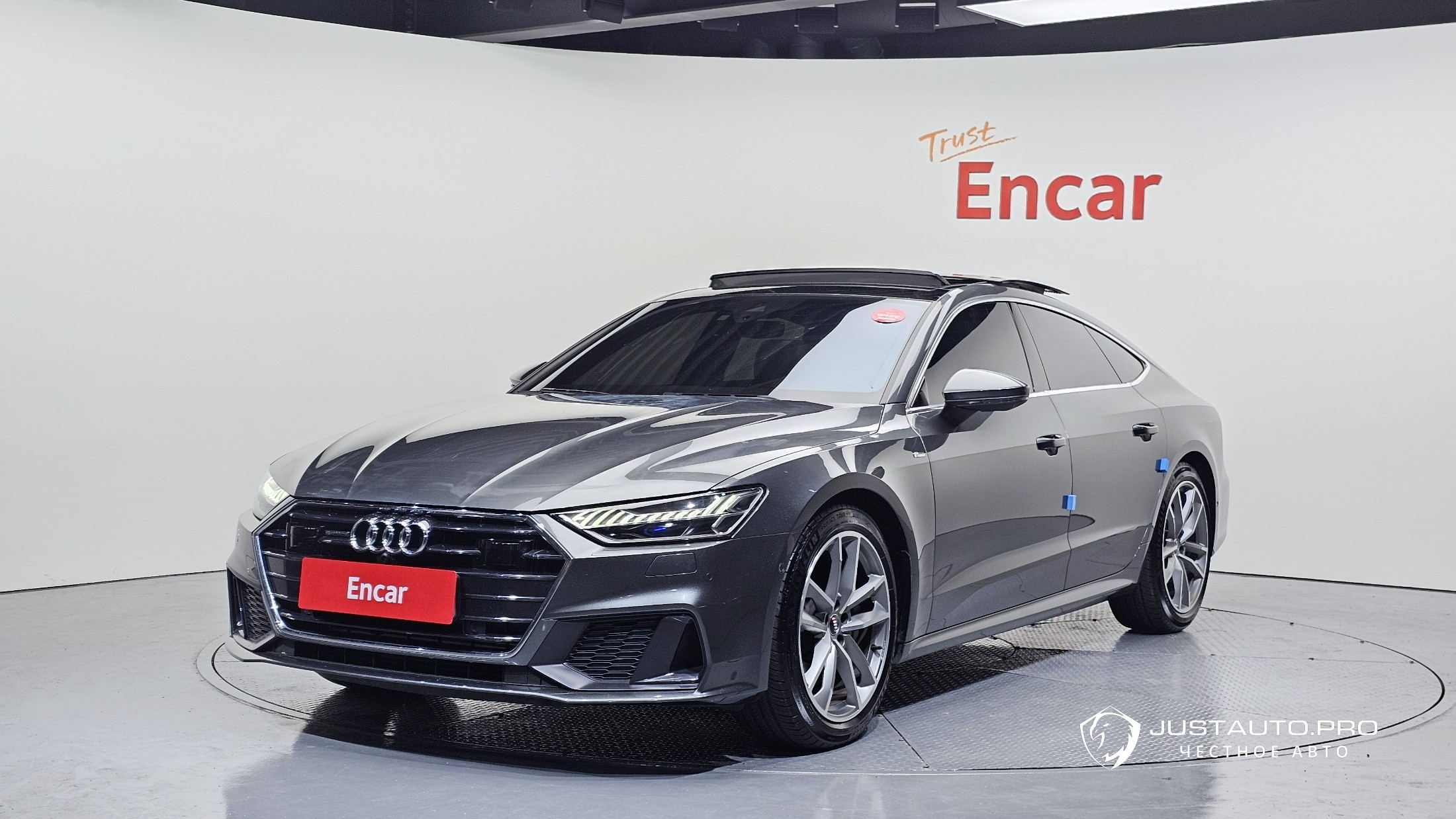 Автомобиль Audi A7