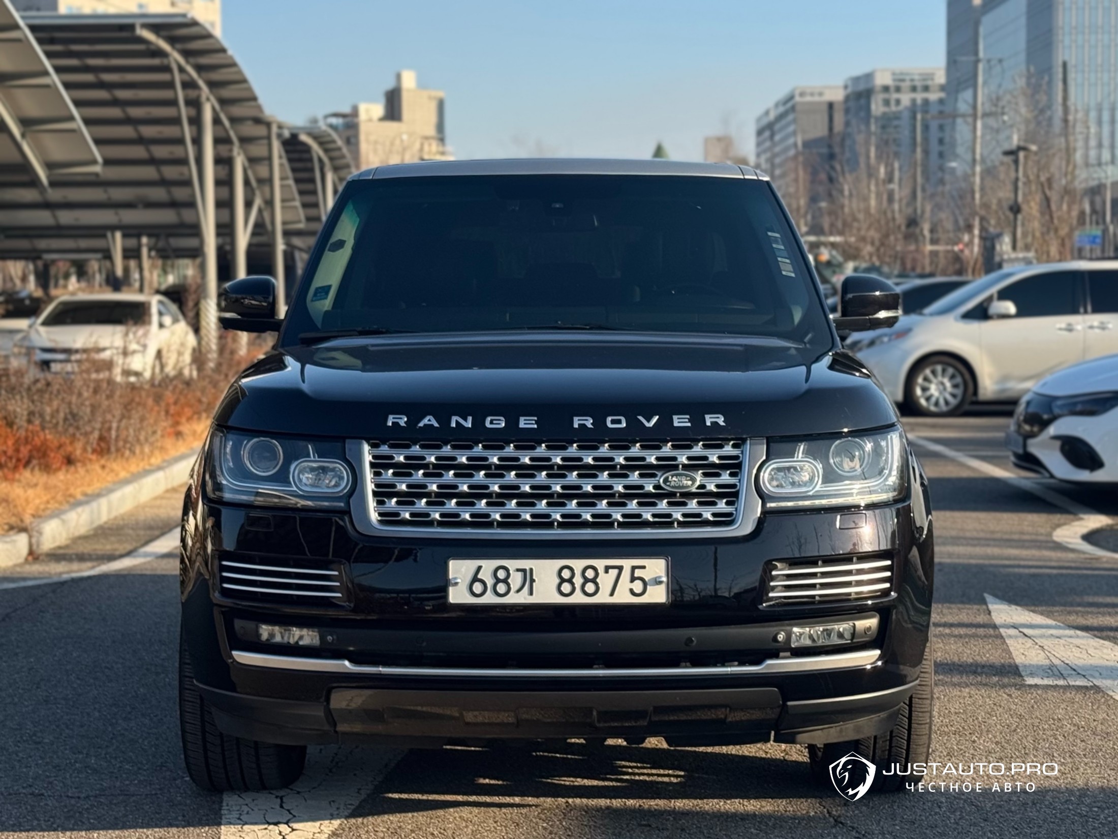 Автомобиль Land Rover Range Rover