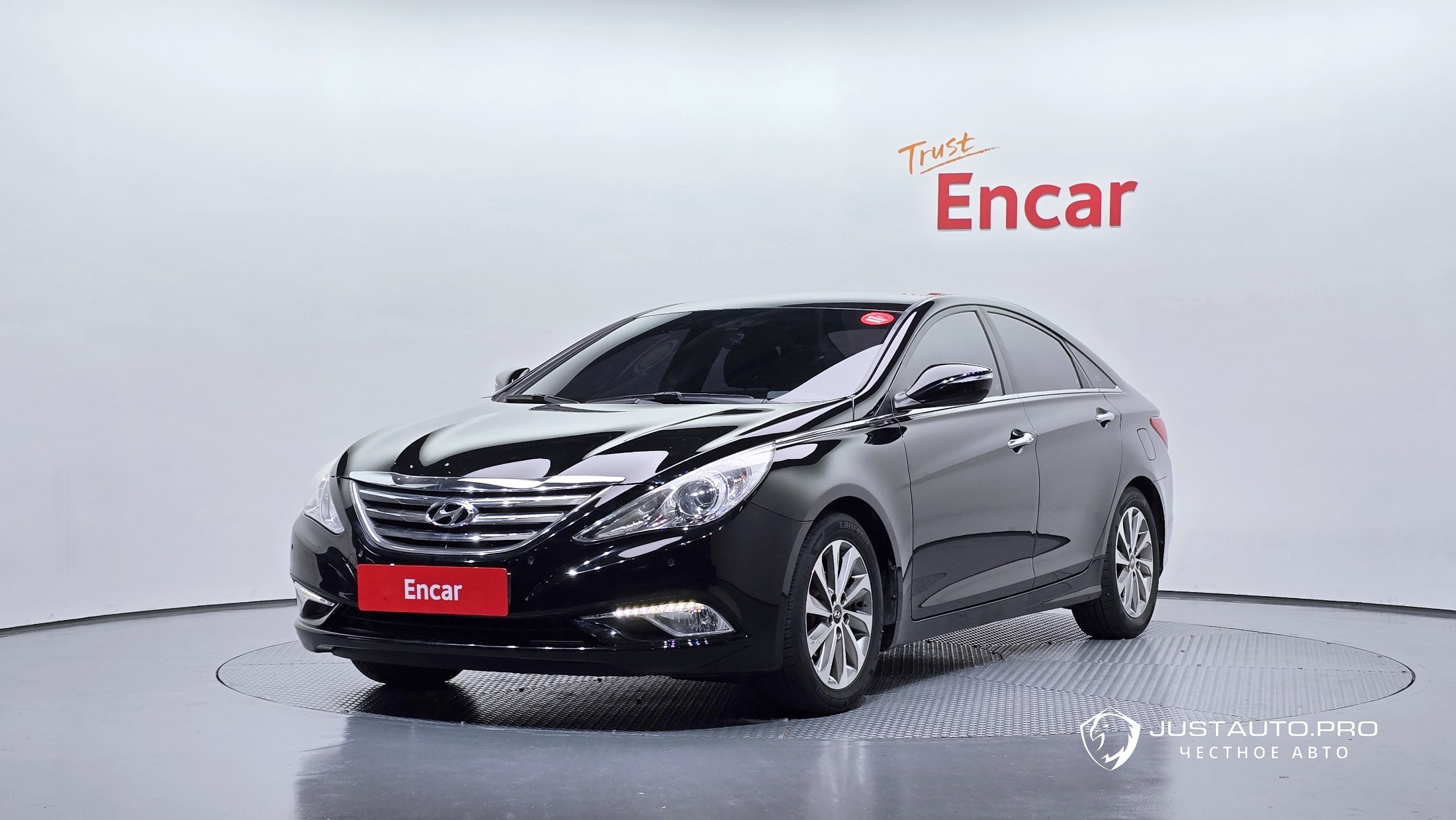 Автомобиль Hyundai Sonata