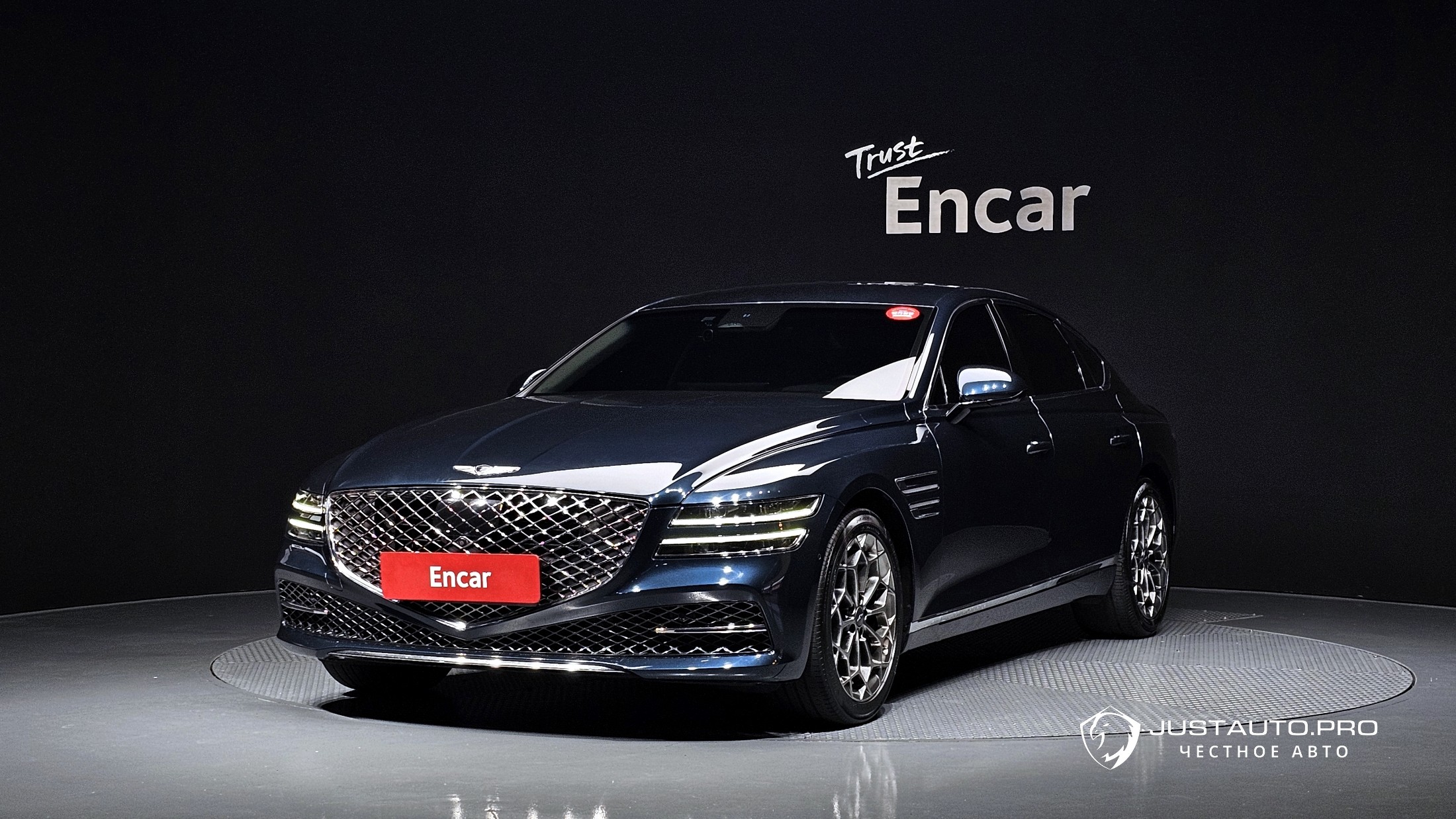 Автомобиль Genesis G80
