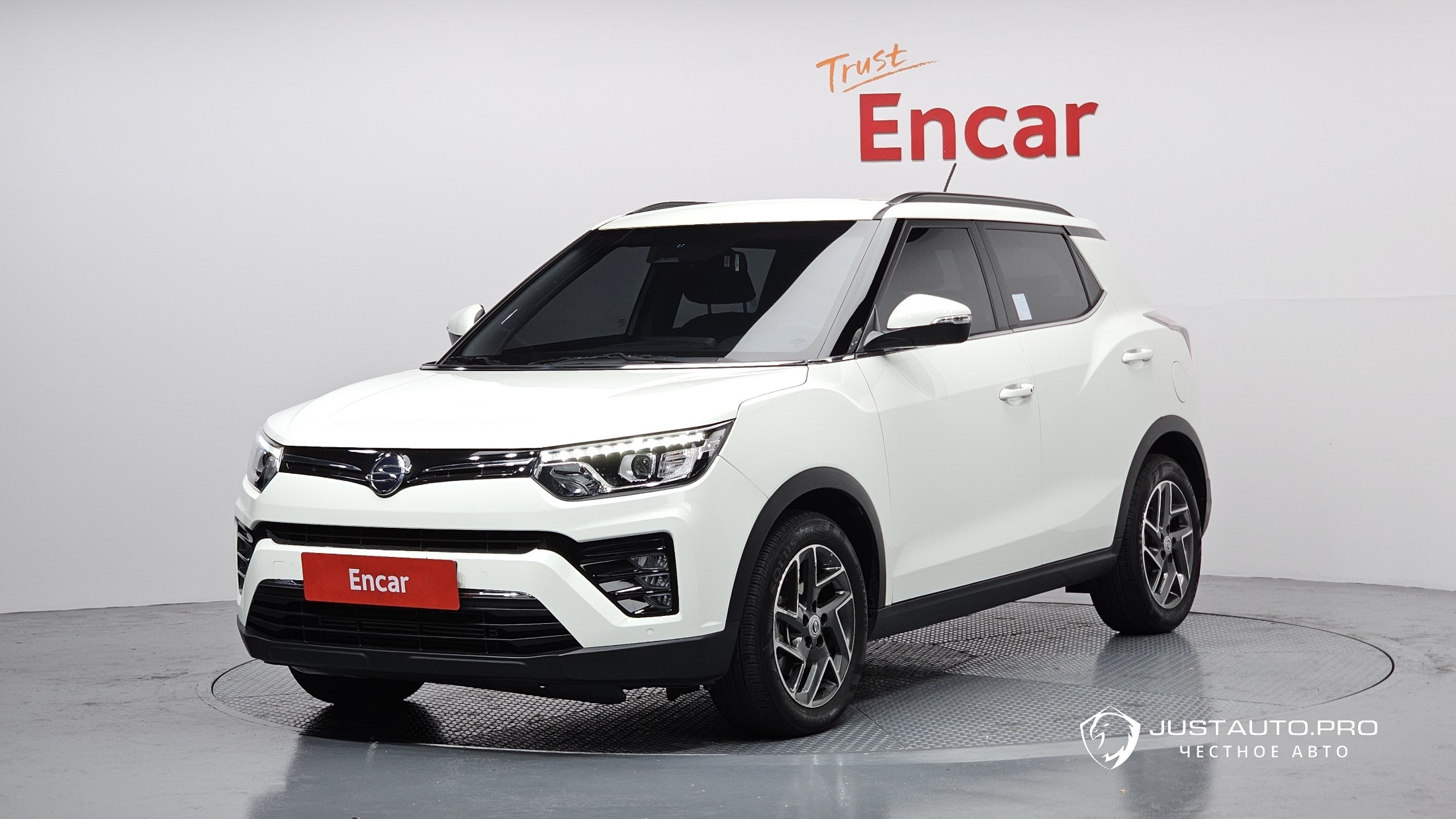 Автомобиль KG_Mobility_Ssangyong TIBOLI