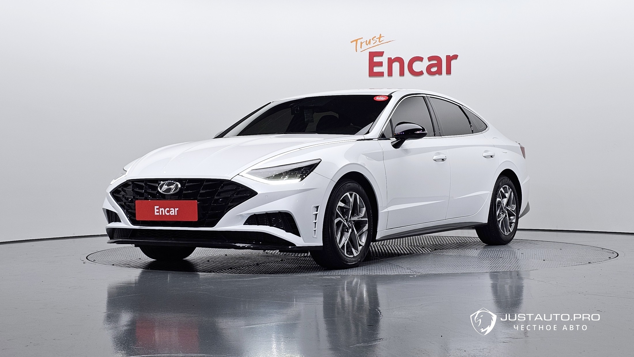 Автомобиль Hyundai Sonata