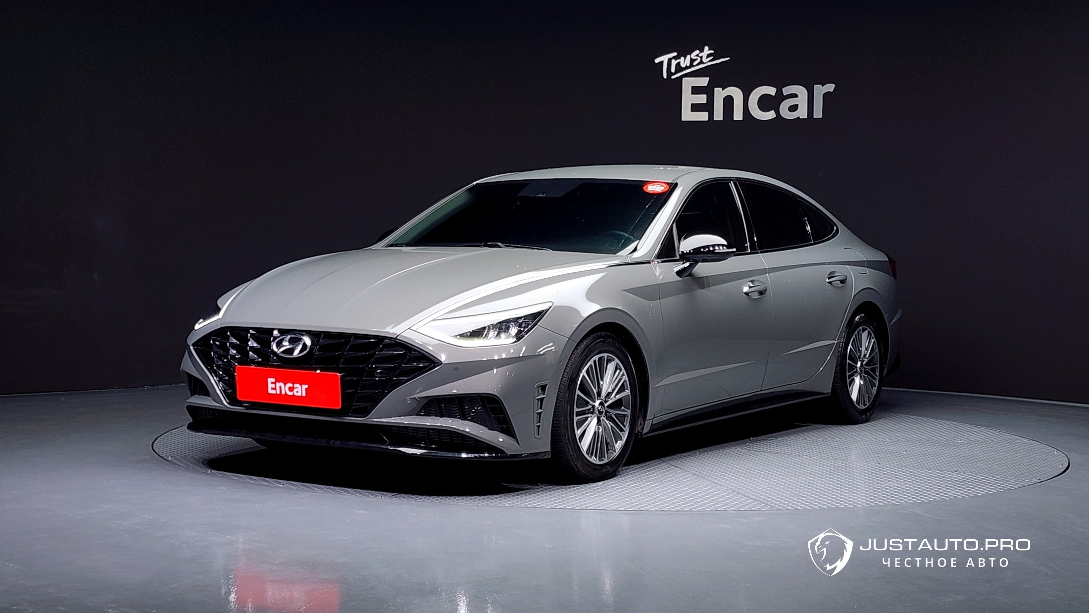 Автомобиль Hyundai Sonata