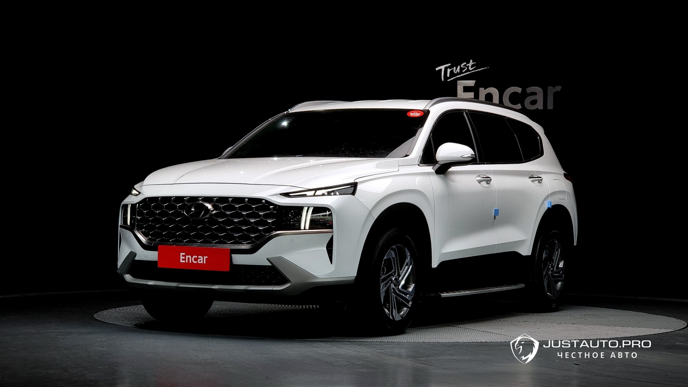 Автомобиль Hyundai Santafe