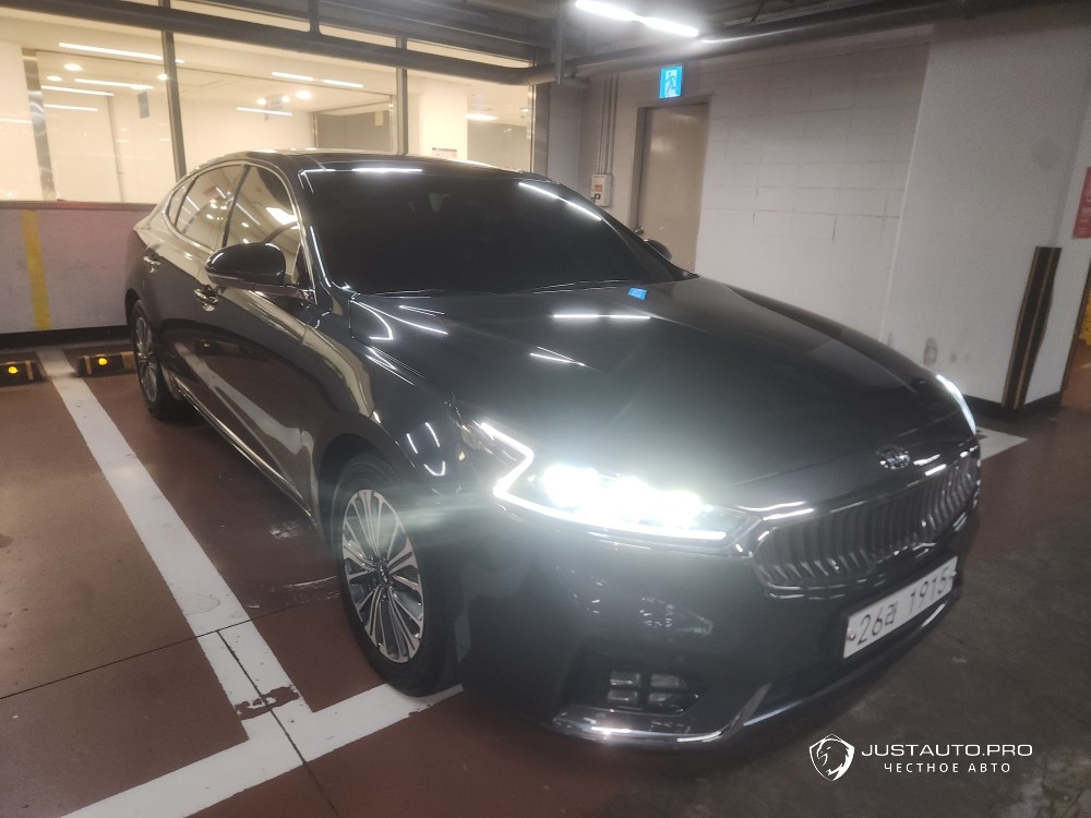 Автомобиль Kia K7