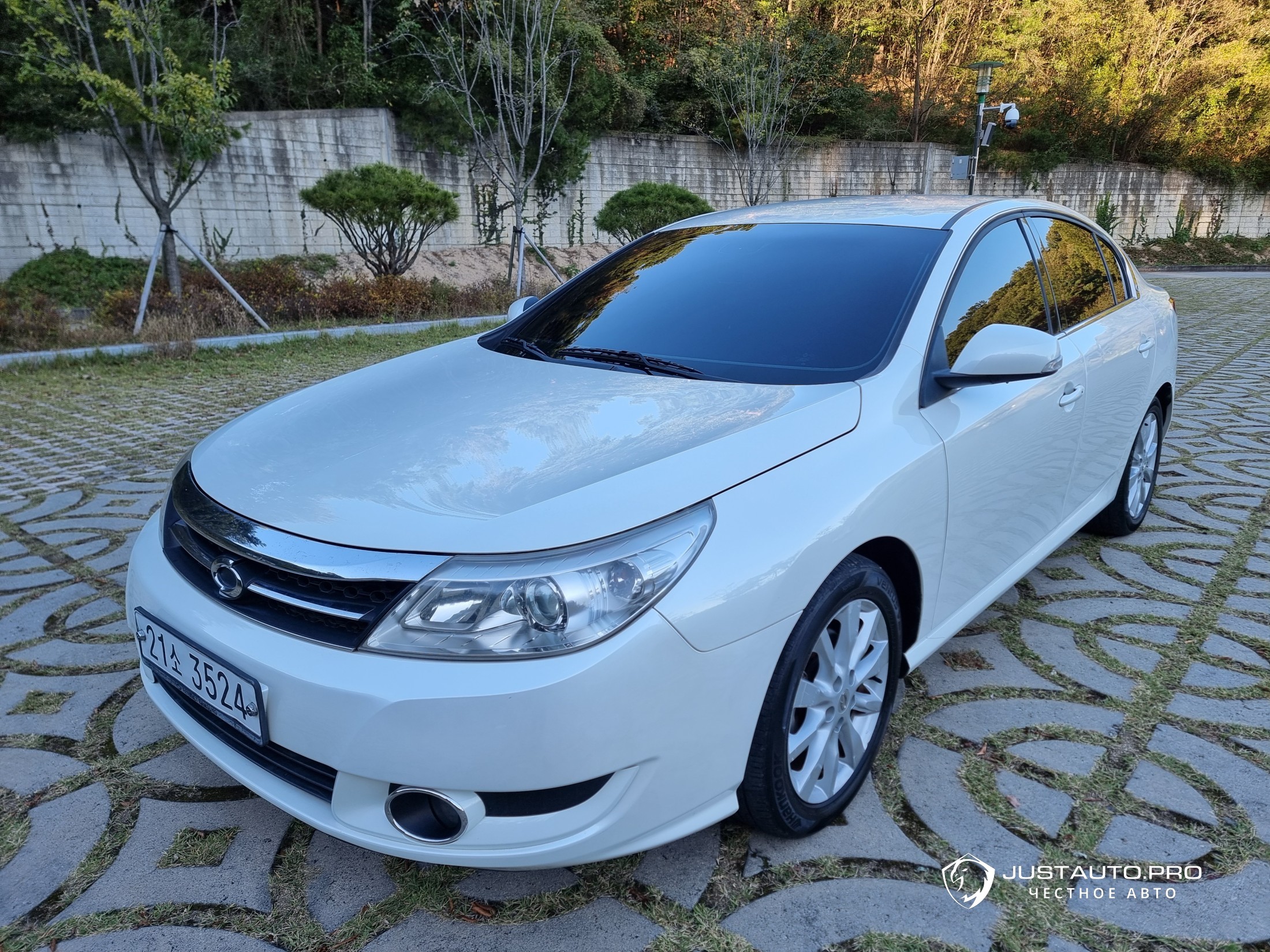 Автомобиль Renault-KoreaSamsung SM5 