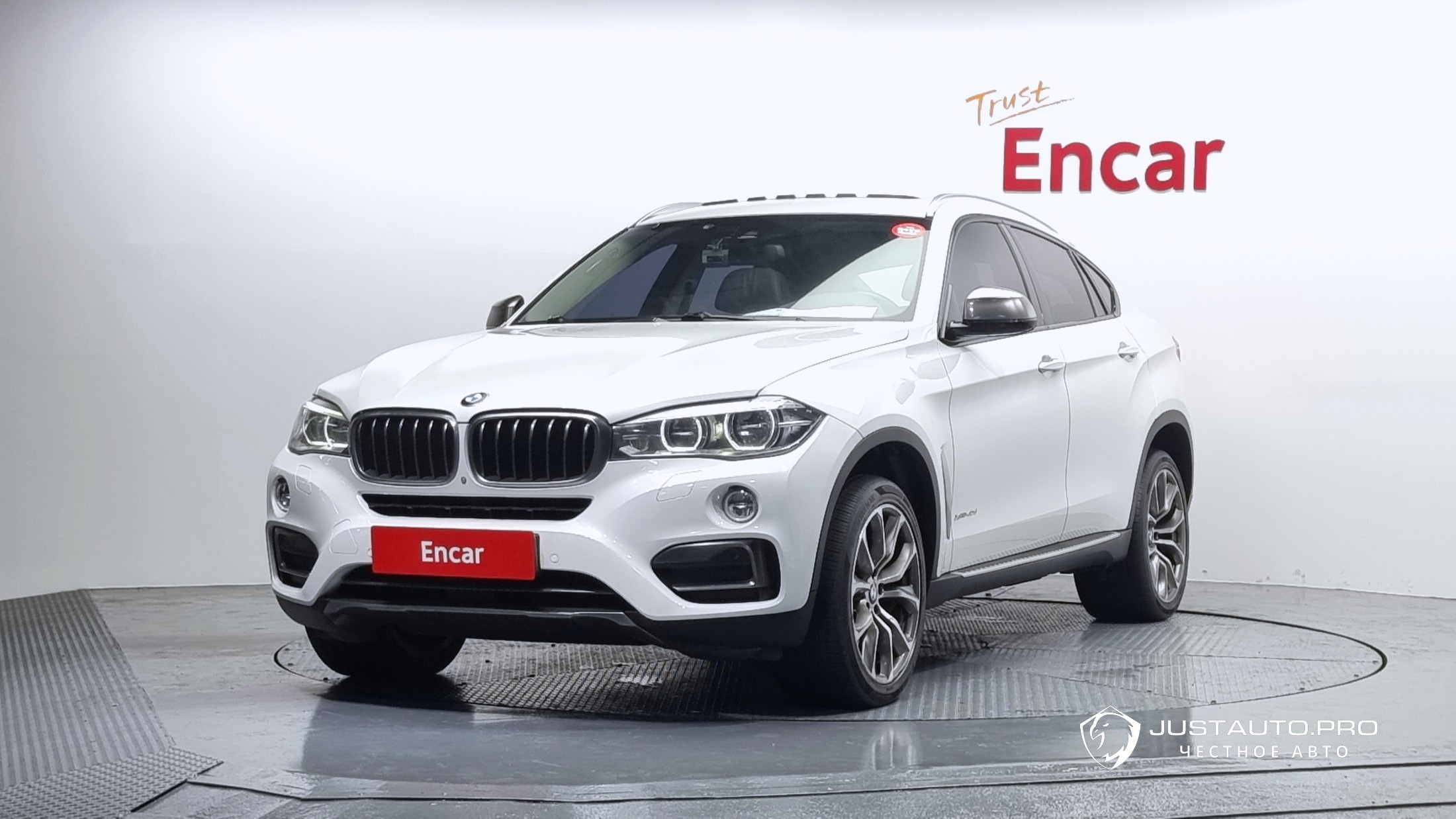 Автомобиль BMW X6