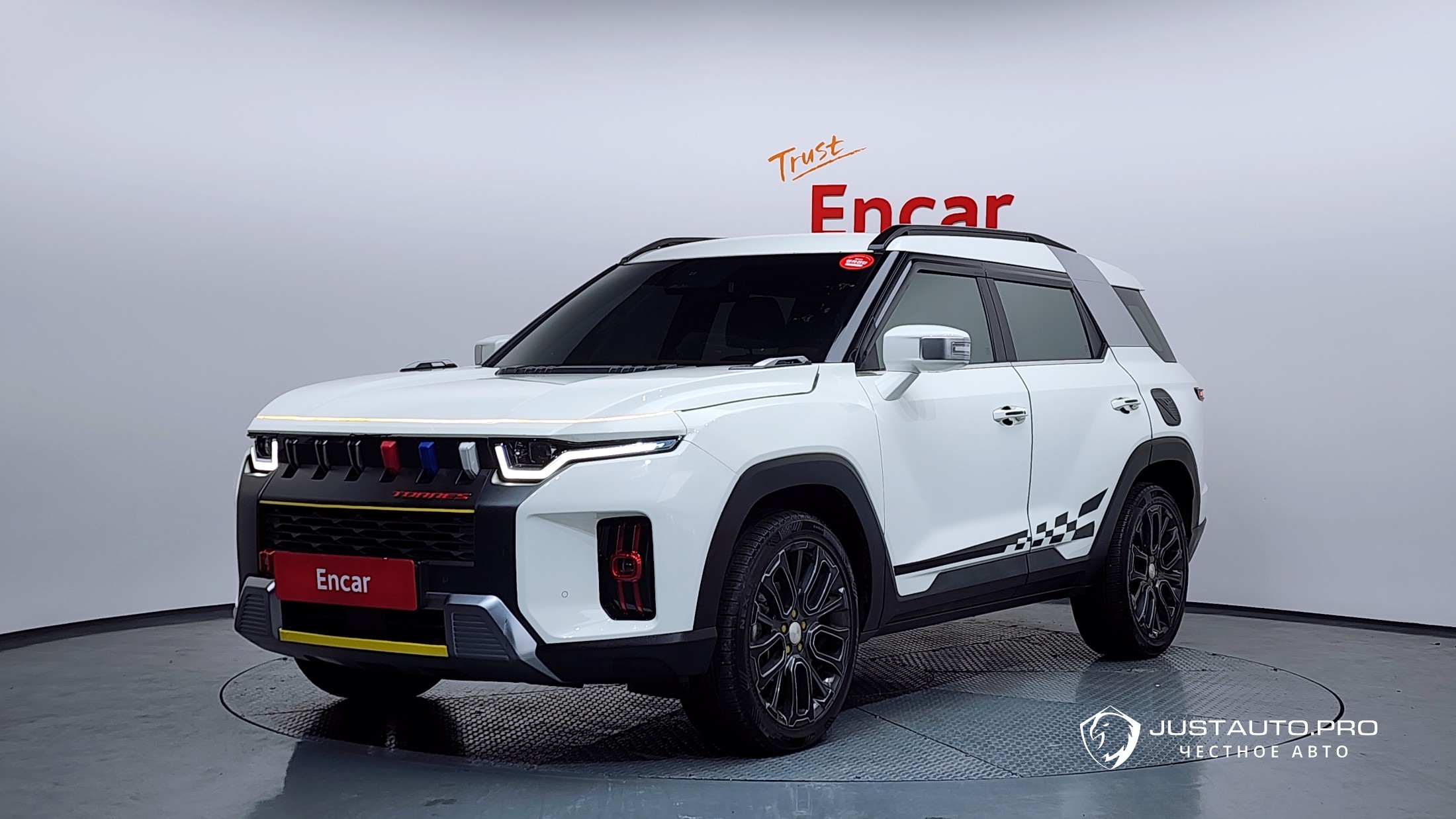 Автомобиль KG_Mobility_Ssangyong Torres