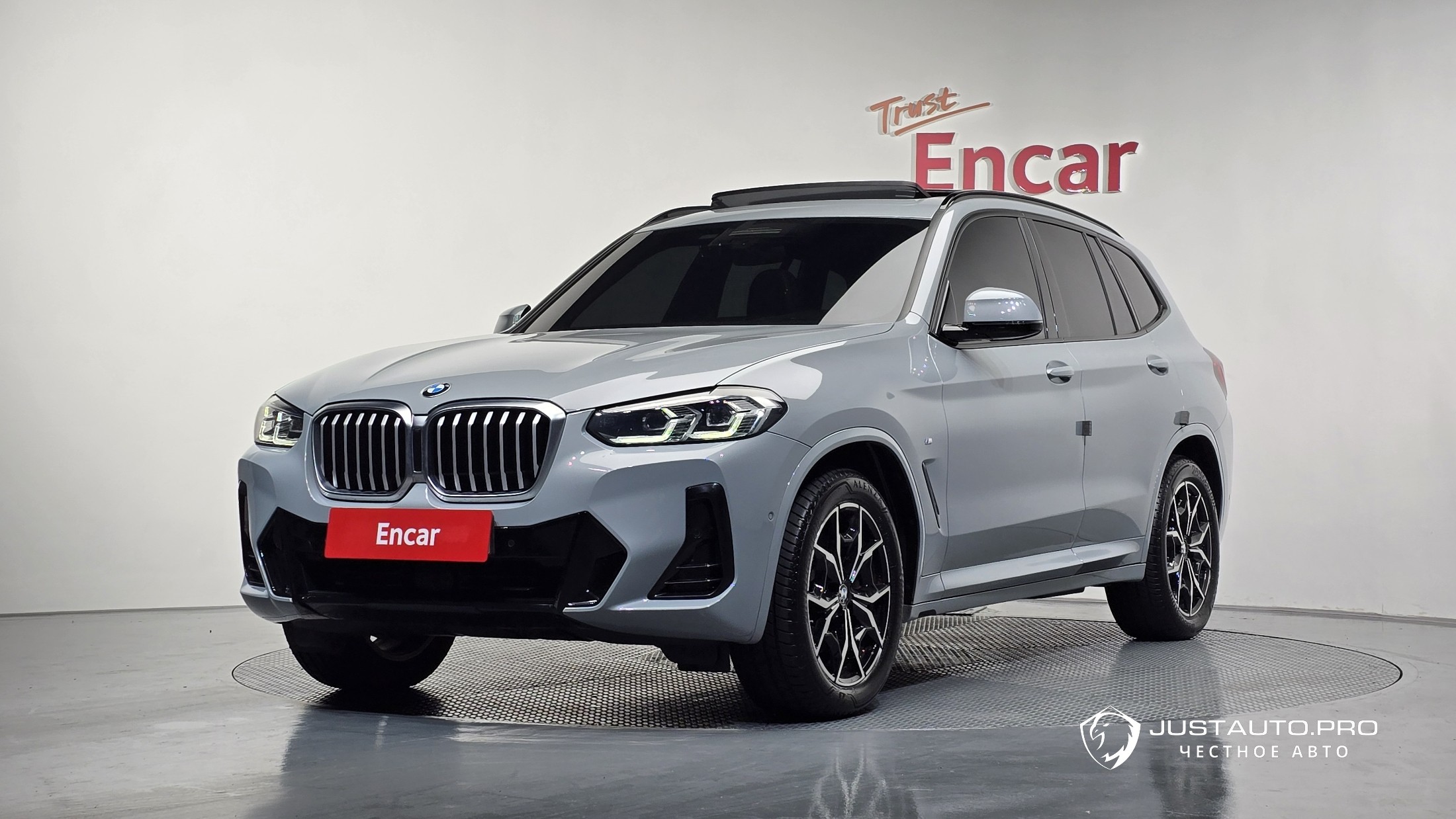 Автомобиль BMW X3