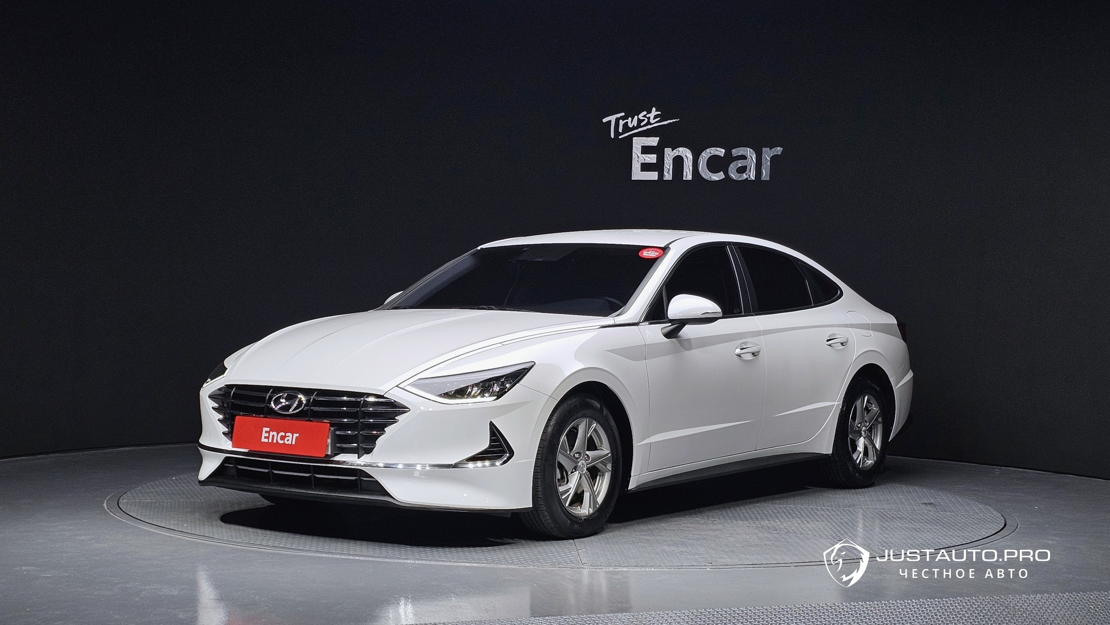 Автомобиль Hyundai Sonata