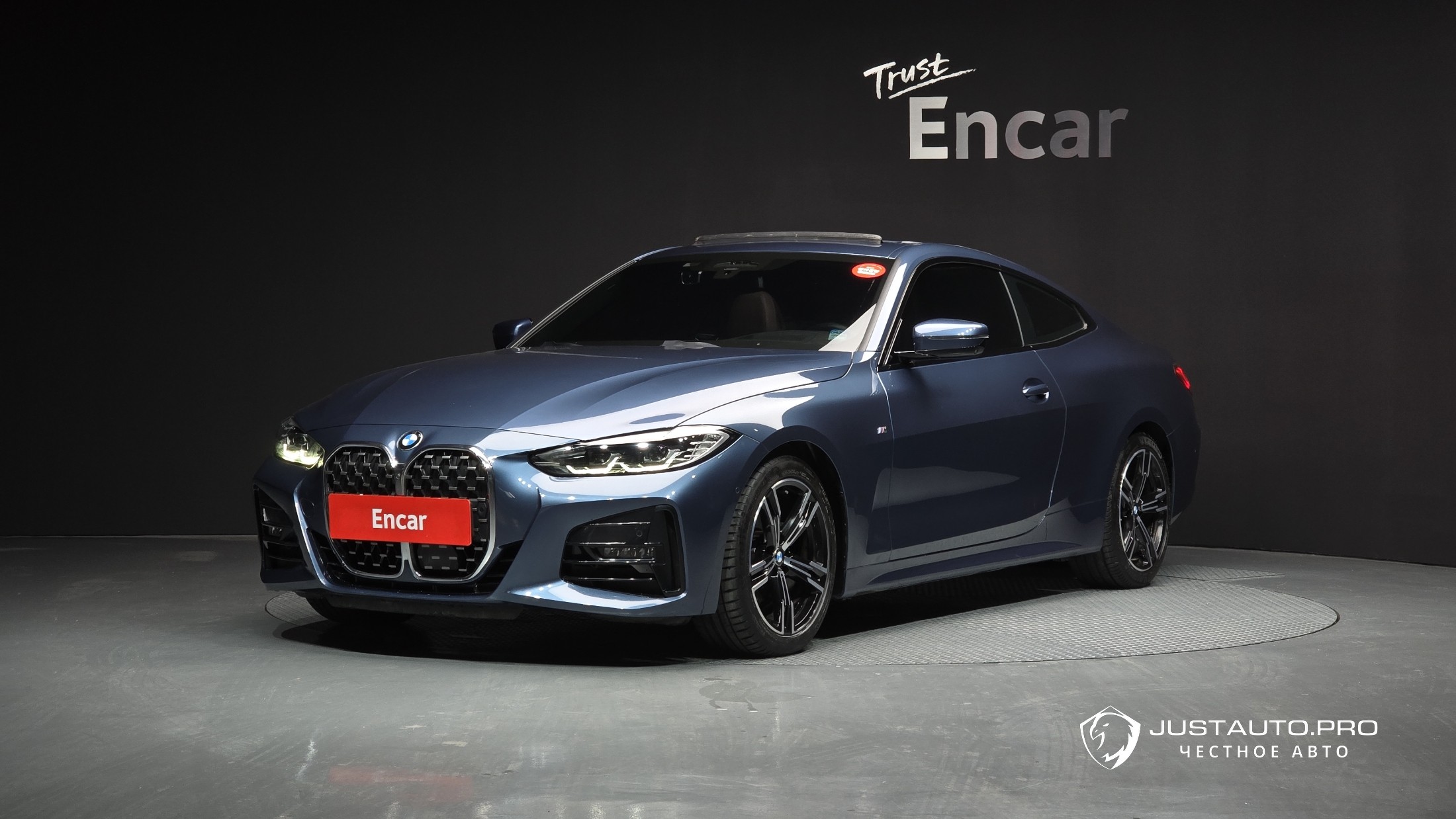 Автомобиль BMW 4-Series