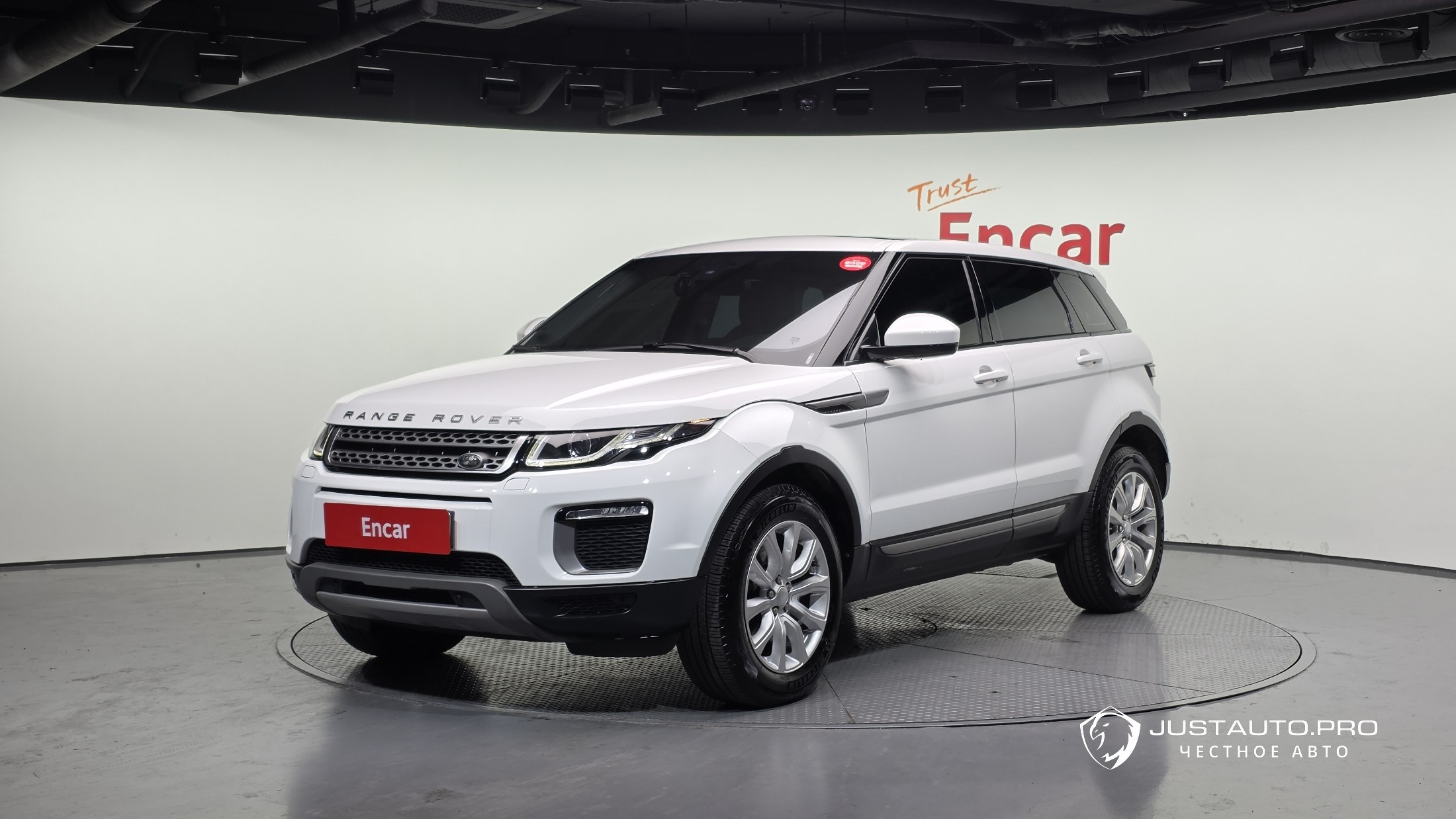 Автомобиль Land Rover Range Rover Evoque
