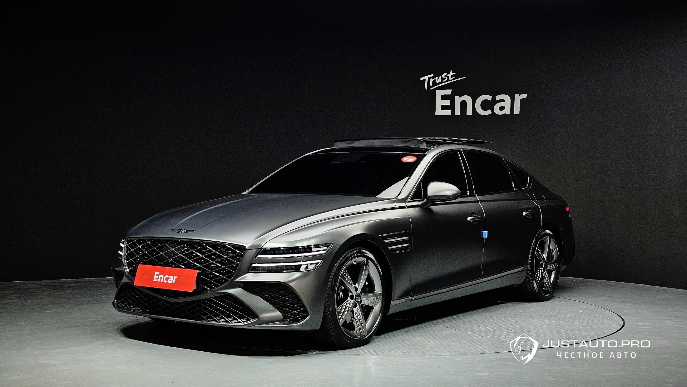 Автомобиль Genesis G80