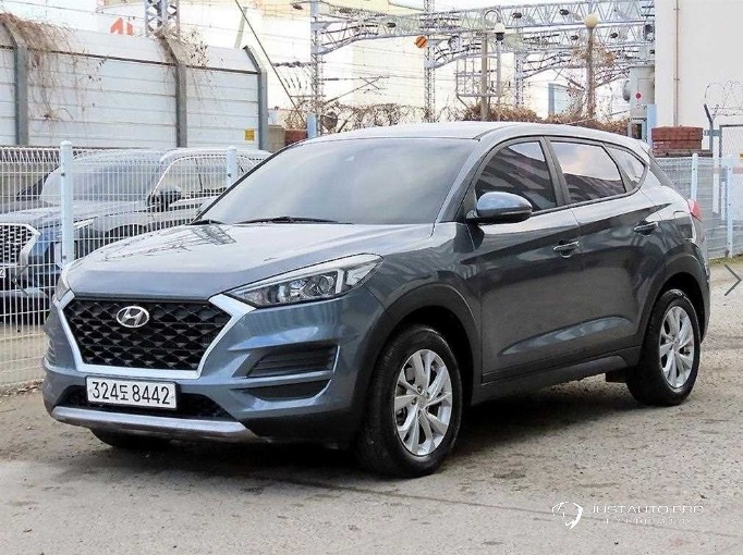 Автомобиль Hyundai Tucson