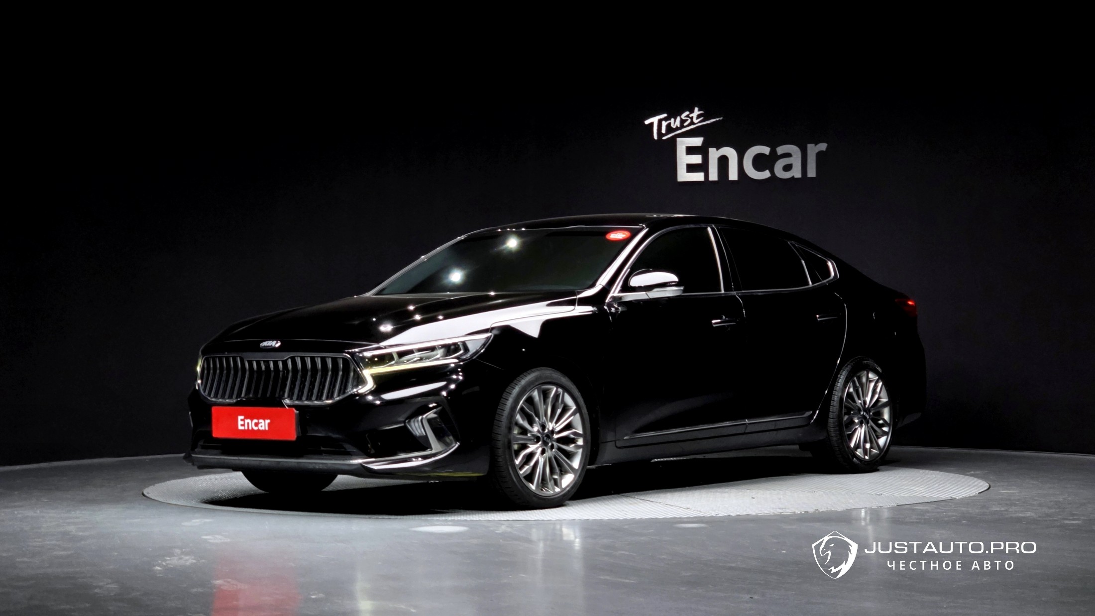 Автомобиль Kia K7