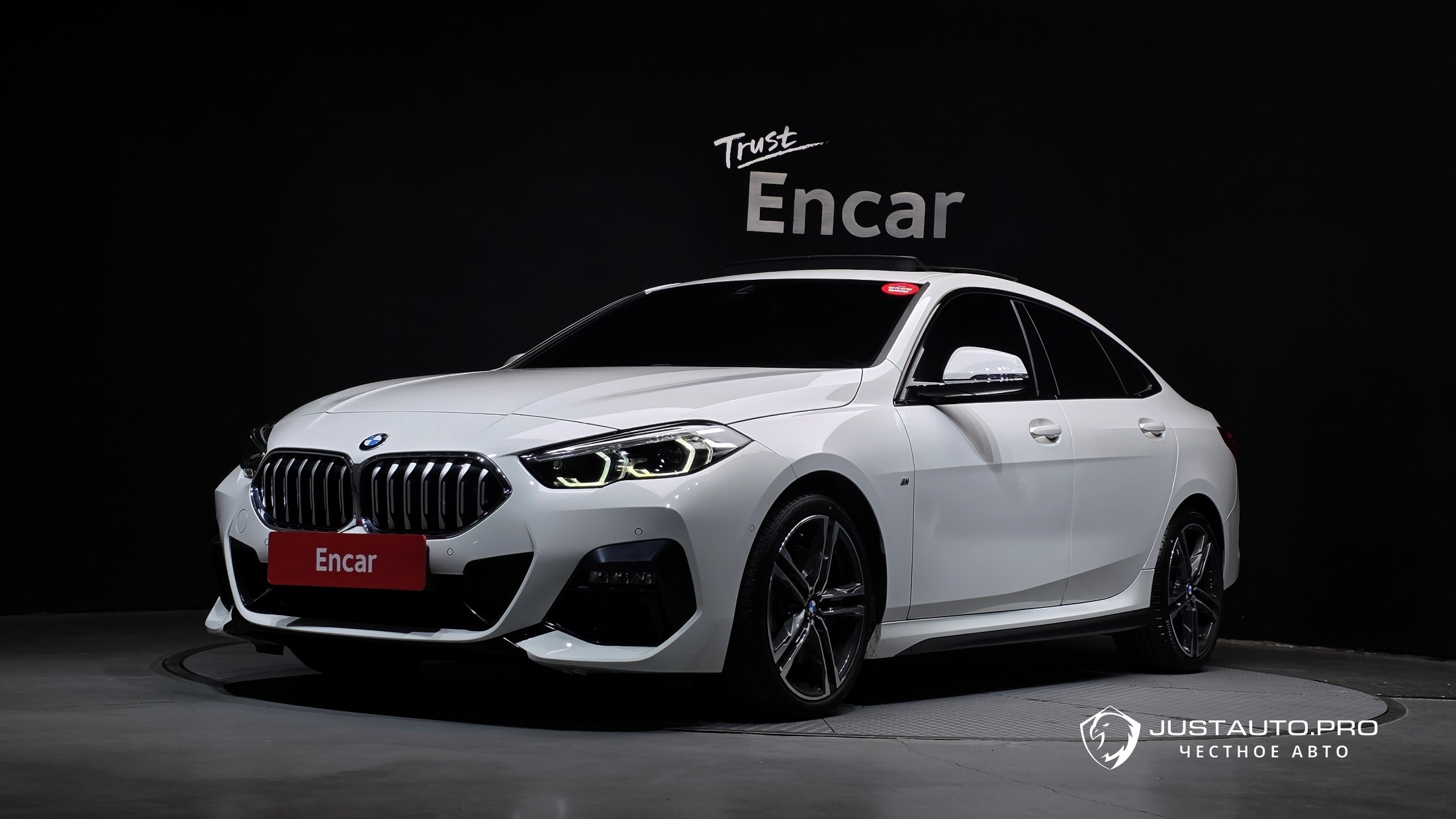 Автомобиль BMW 2-Series