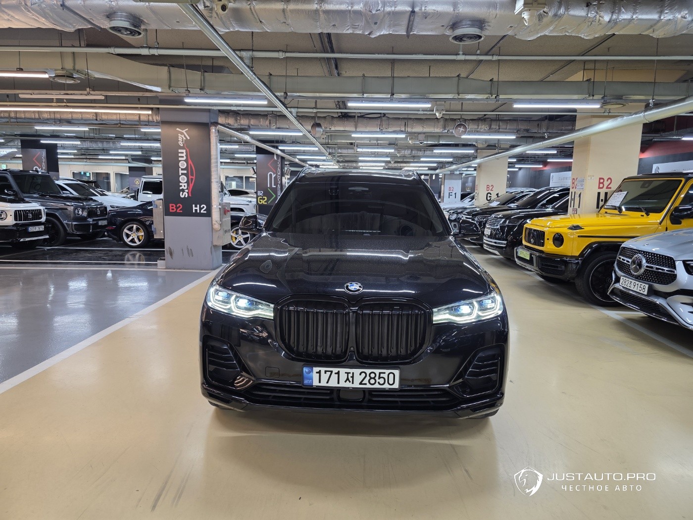 Автомобиль BMW X7