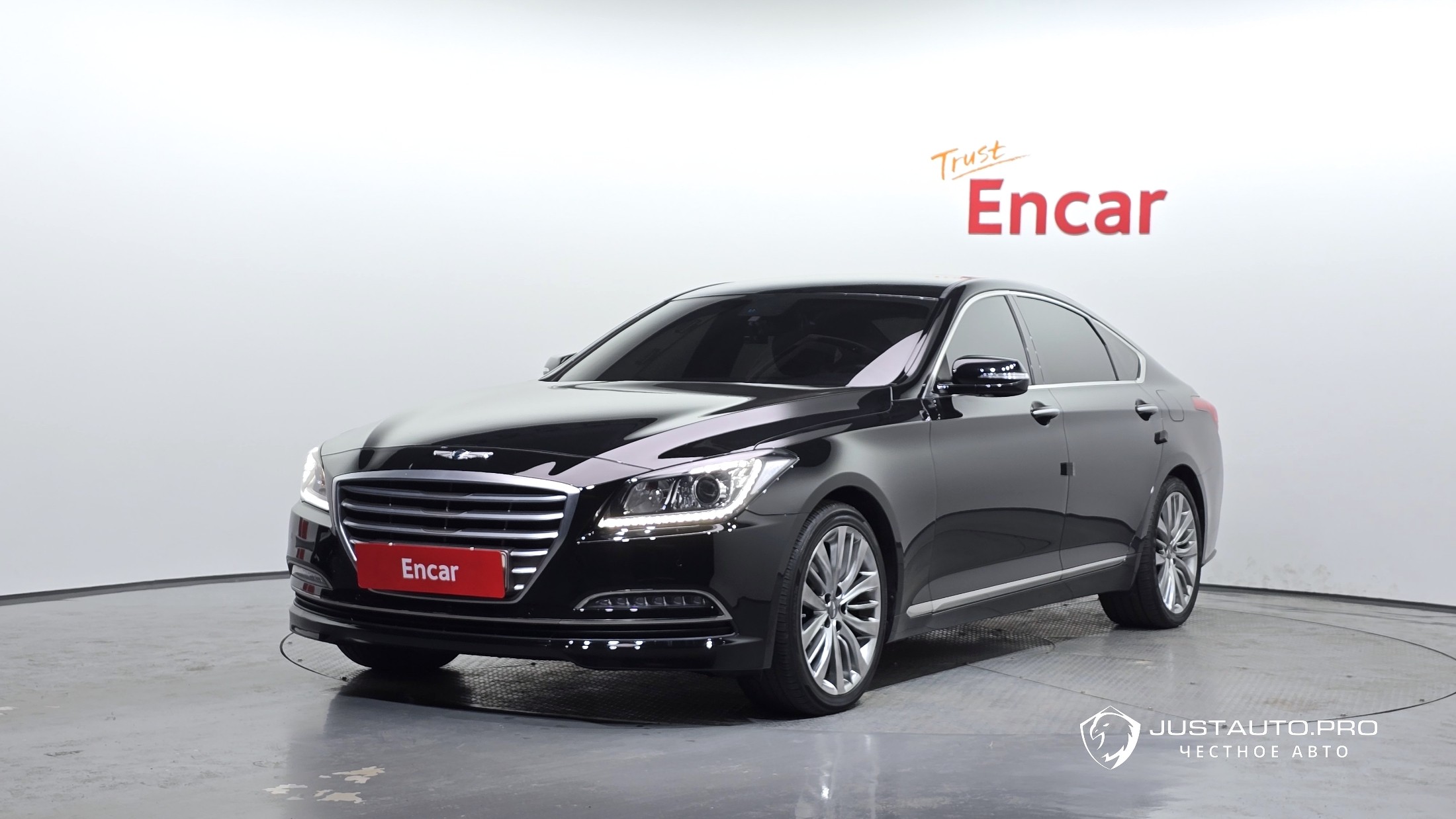 Автомобиль Hyundai Genesis