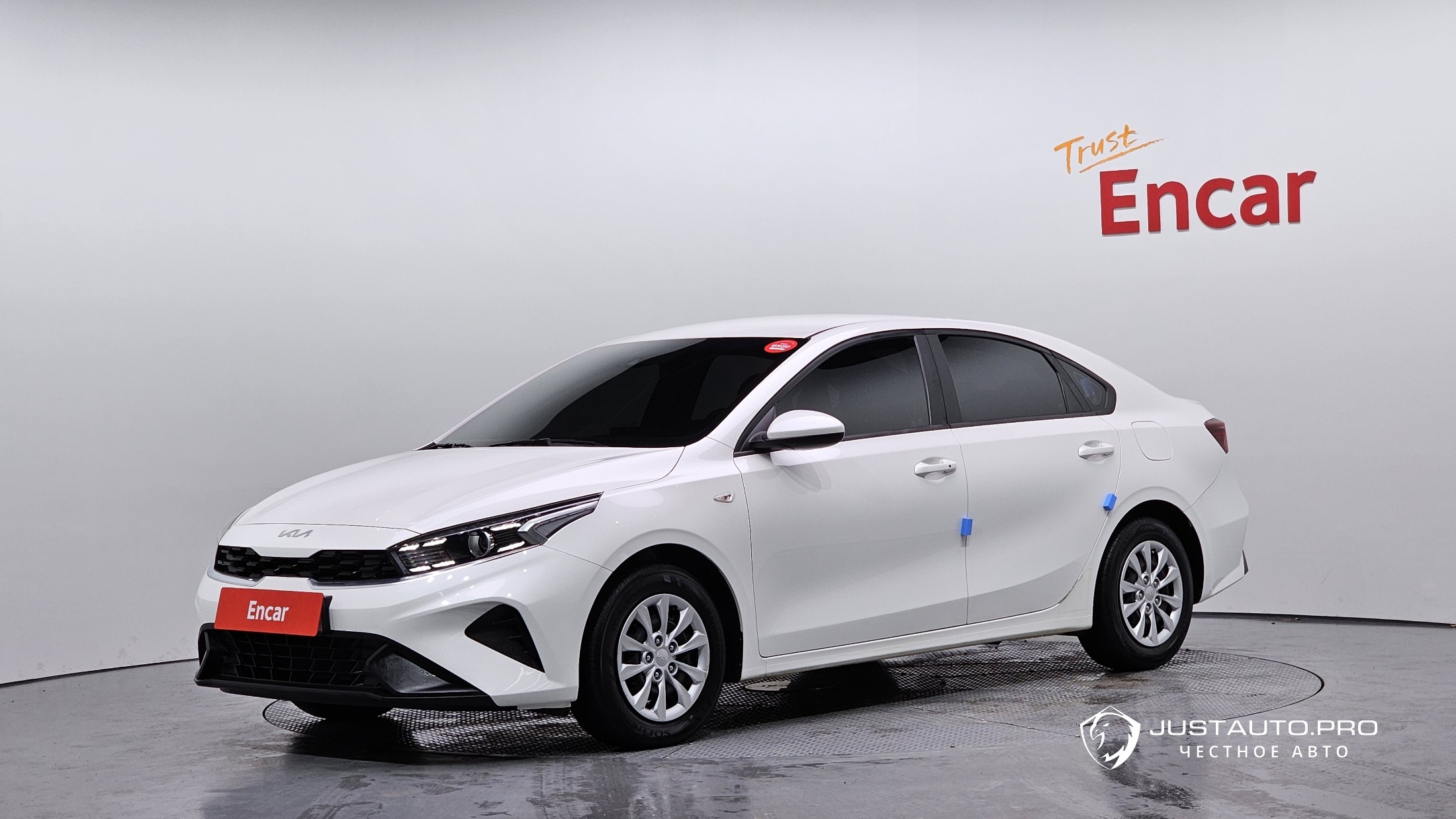 Автомобиль Kia K3