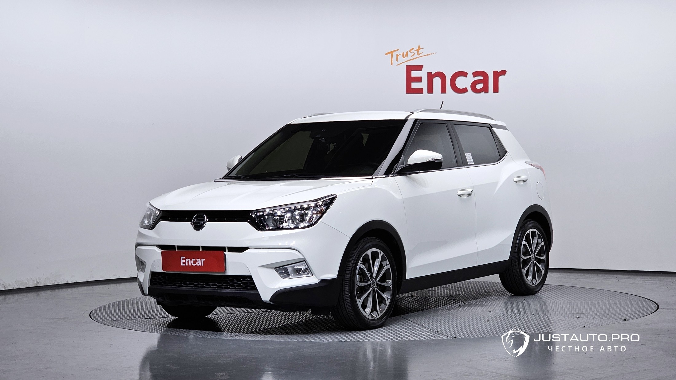 Автомобиль KG_Mobility_Ssangyong TIBOLI