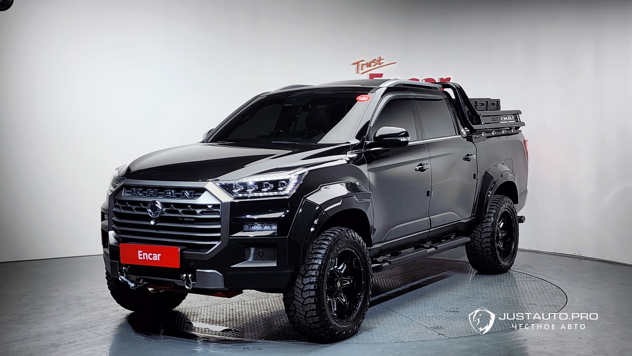 Автомобиль KG_Mobility_Ssangyong Rexton