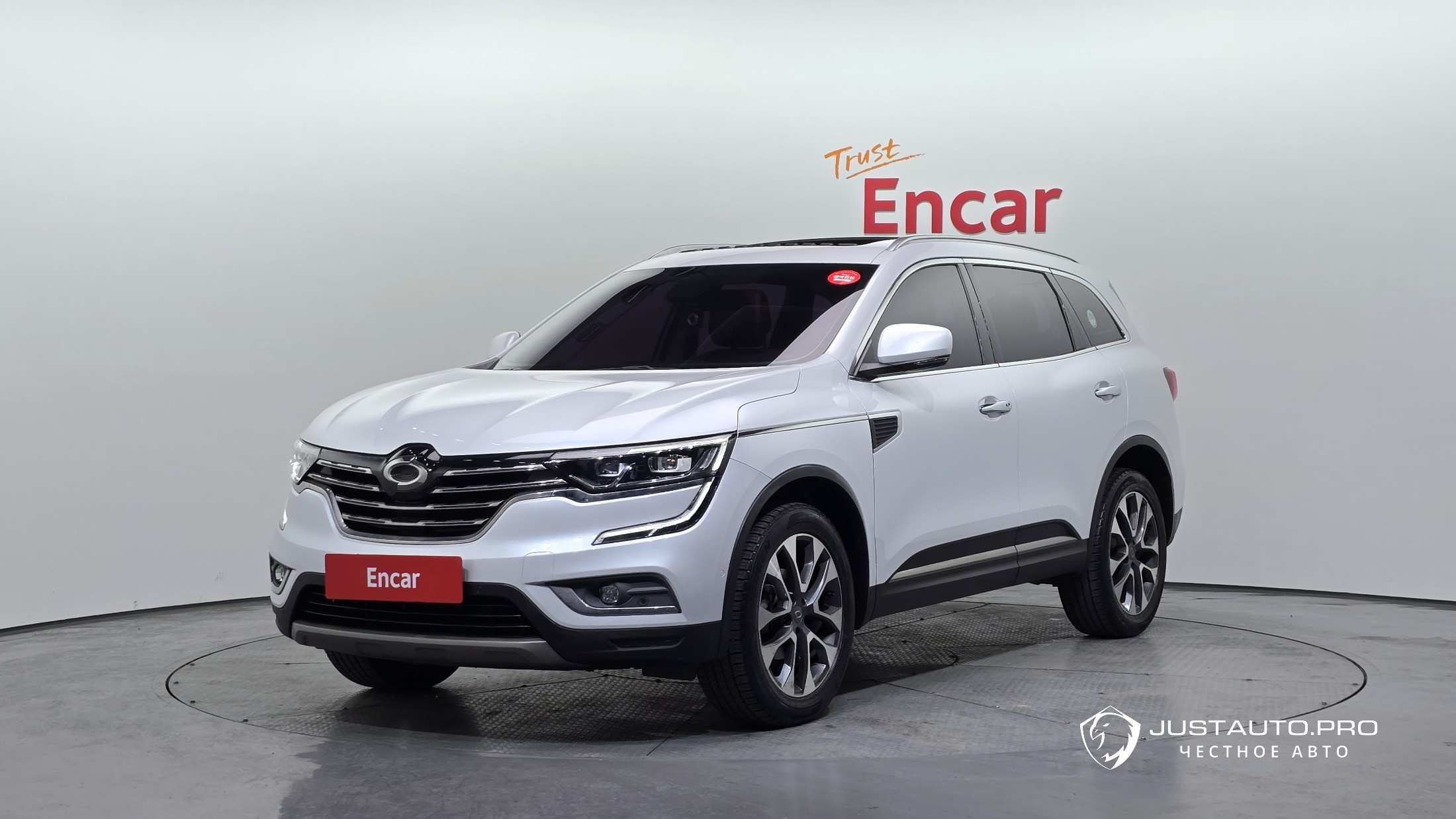 Автомобиль Renault-KoreaSamsung QM6