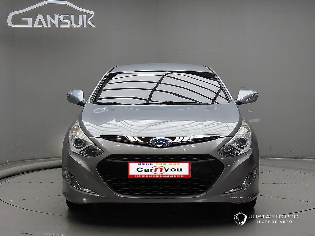 Автомобиль Hyundai Sonata