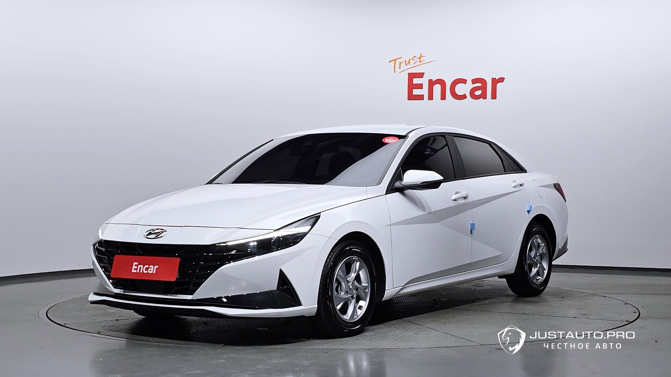 Автомобиль Hyundai AVANTE