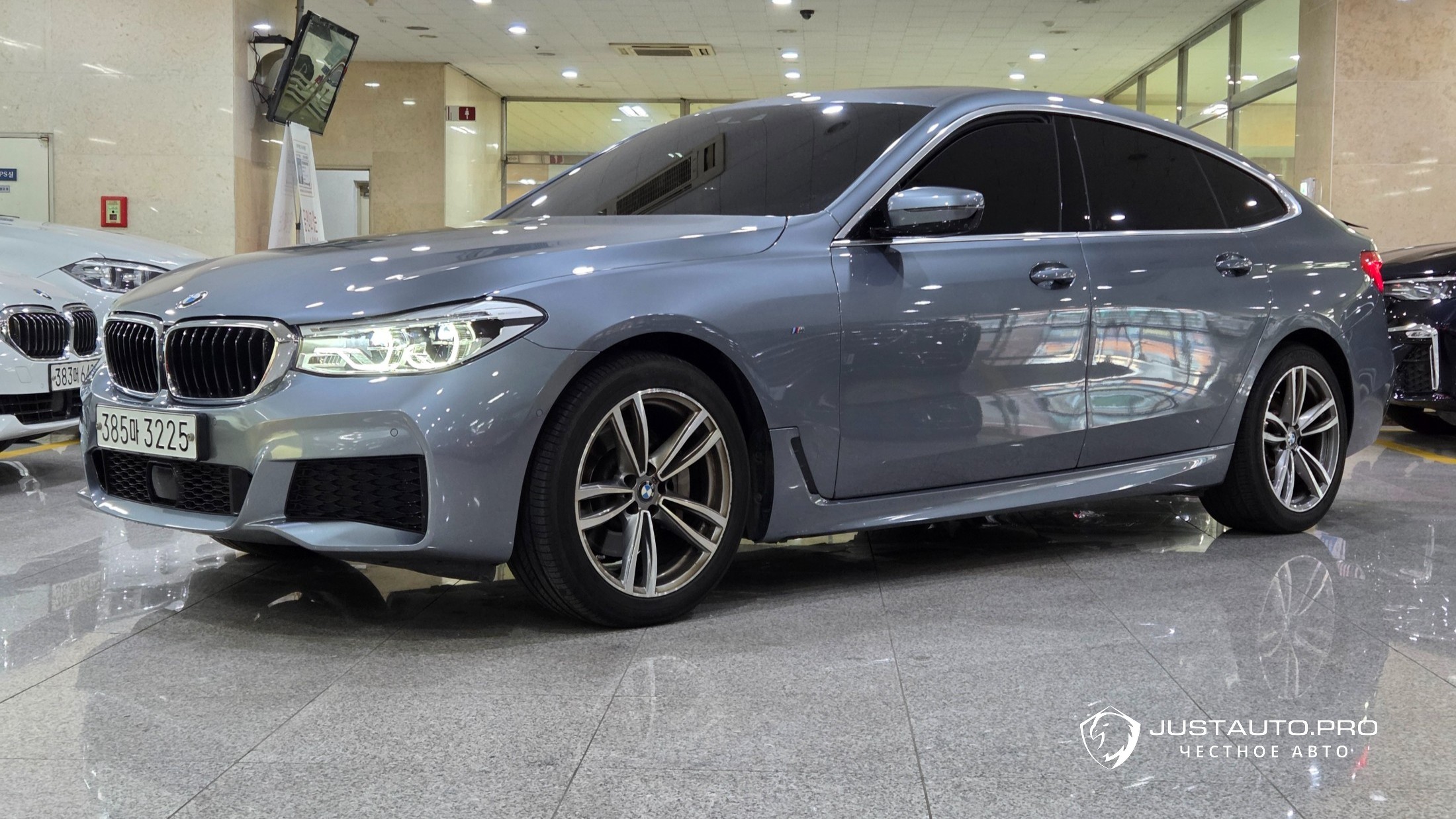 Автомобиль BMW Gran Turismo