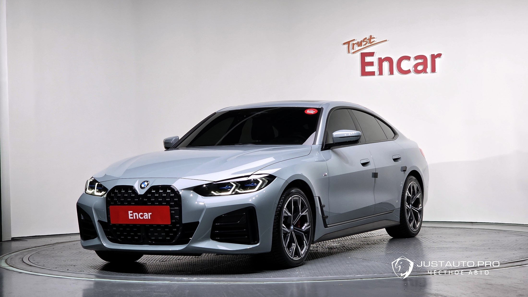 Автомобиль BMW 4-Series