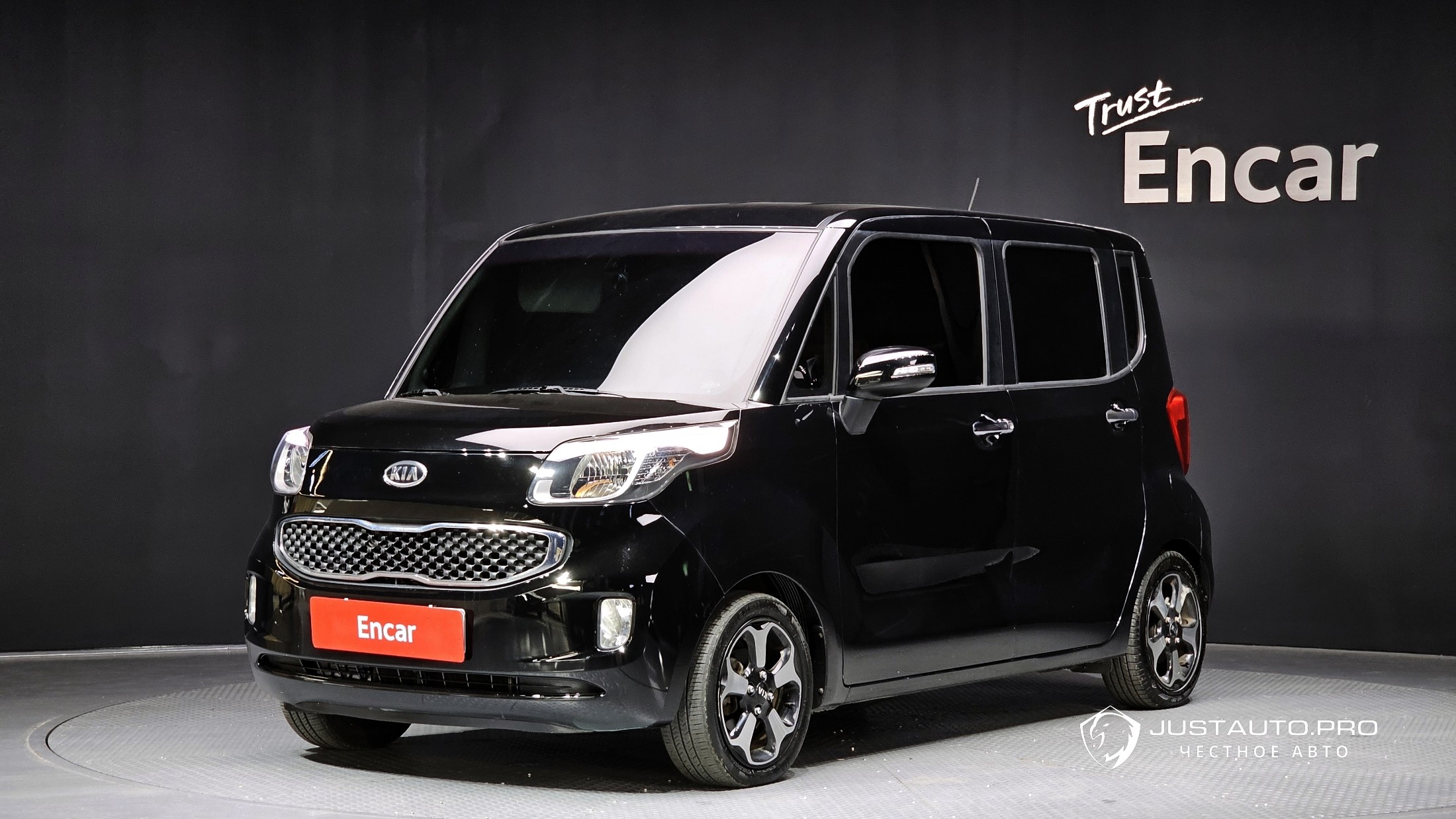 Автомобиль Kia RAY