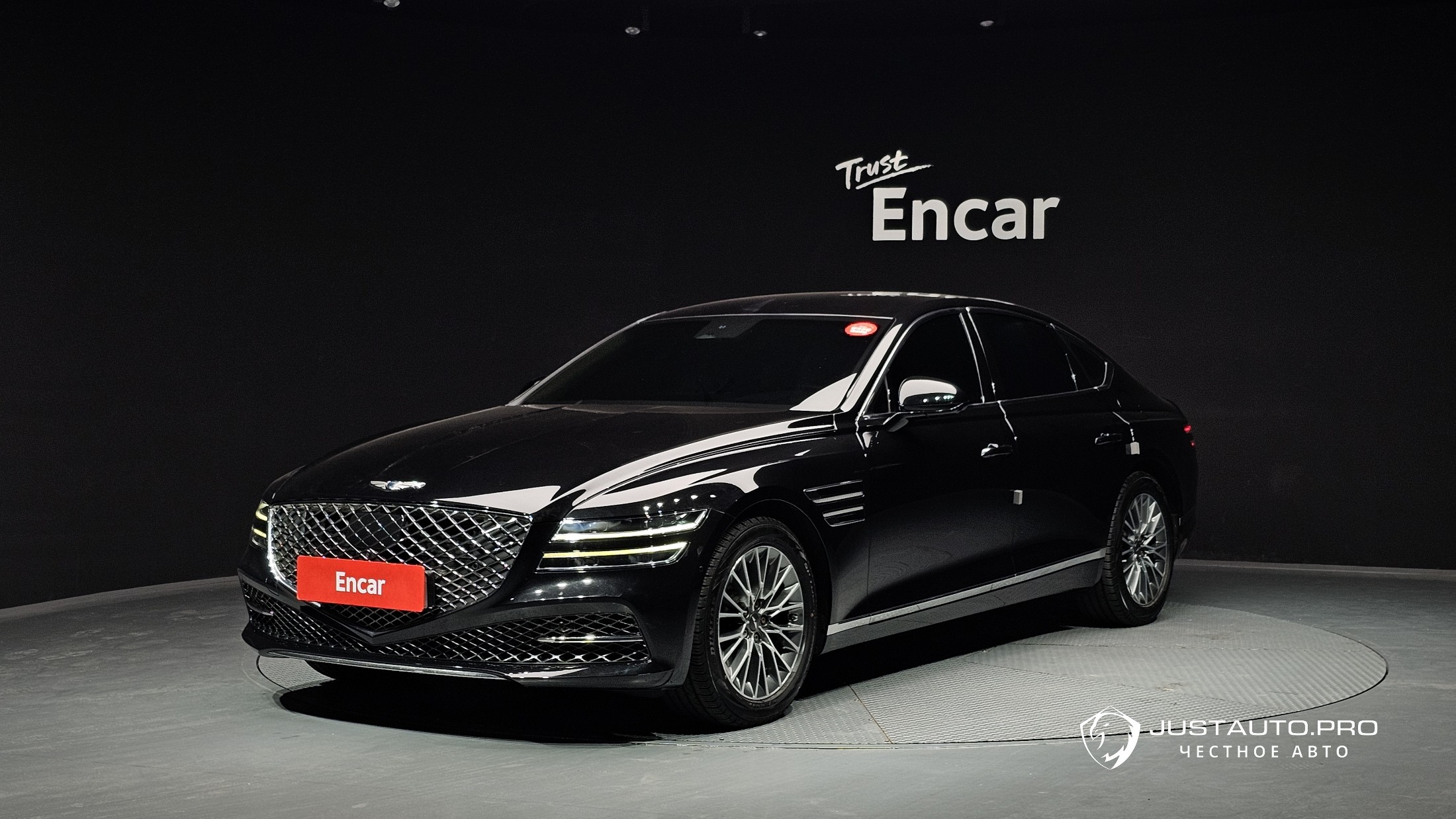 Автомобиль Genesis G80