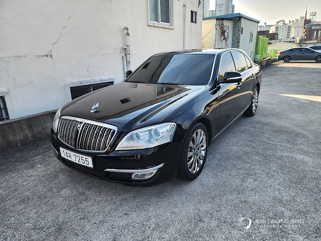 Автомобиль KG_Mobility_Ssangyong Chairman
