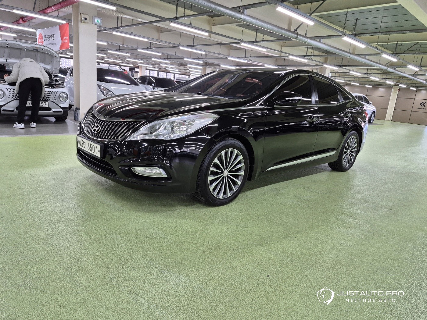 Автомобиль Hyundai Grandeur