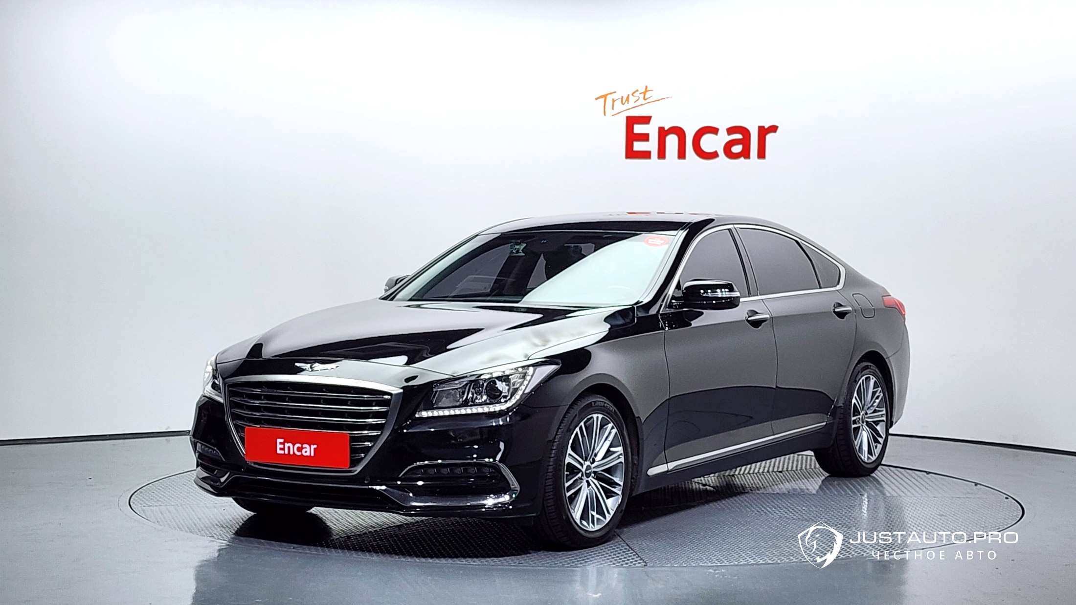 Автомобиль Genesis G80