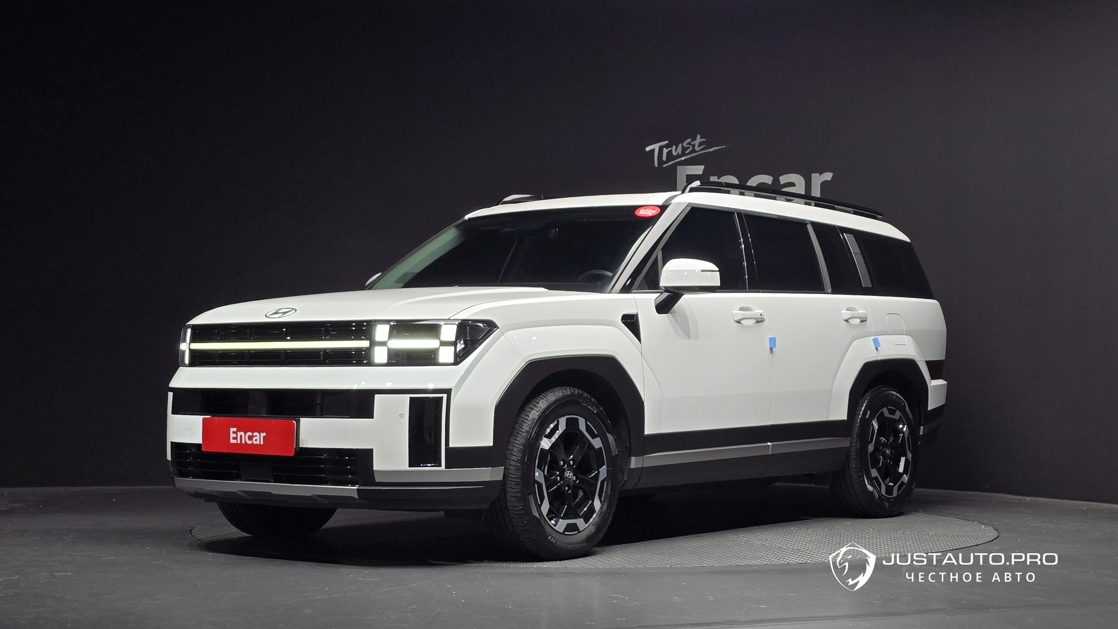 Автомобиль Hyundai Santafe