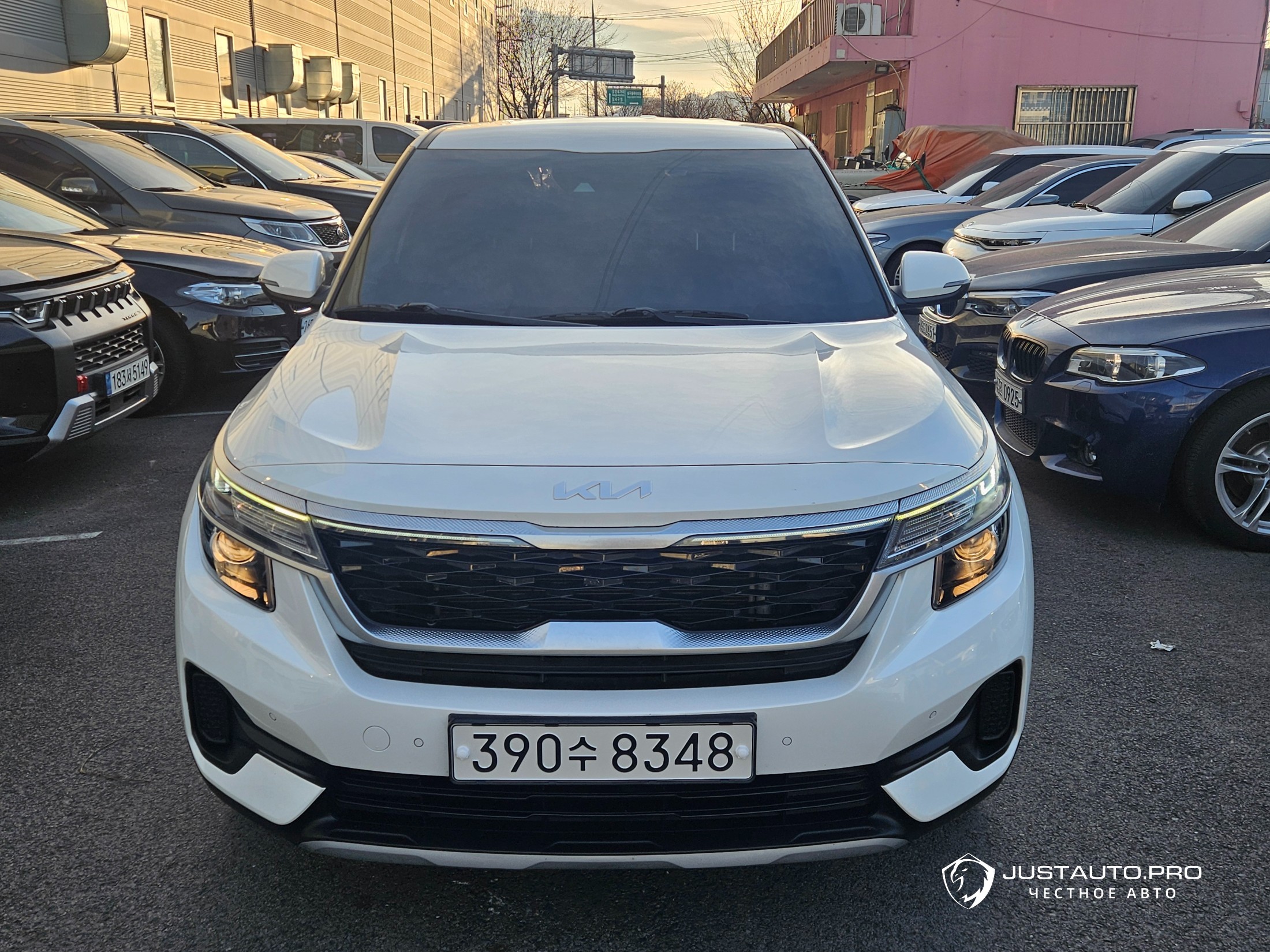 Автомобиль Kia Seltos