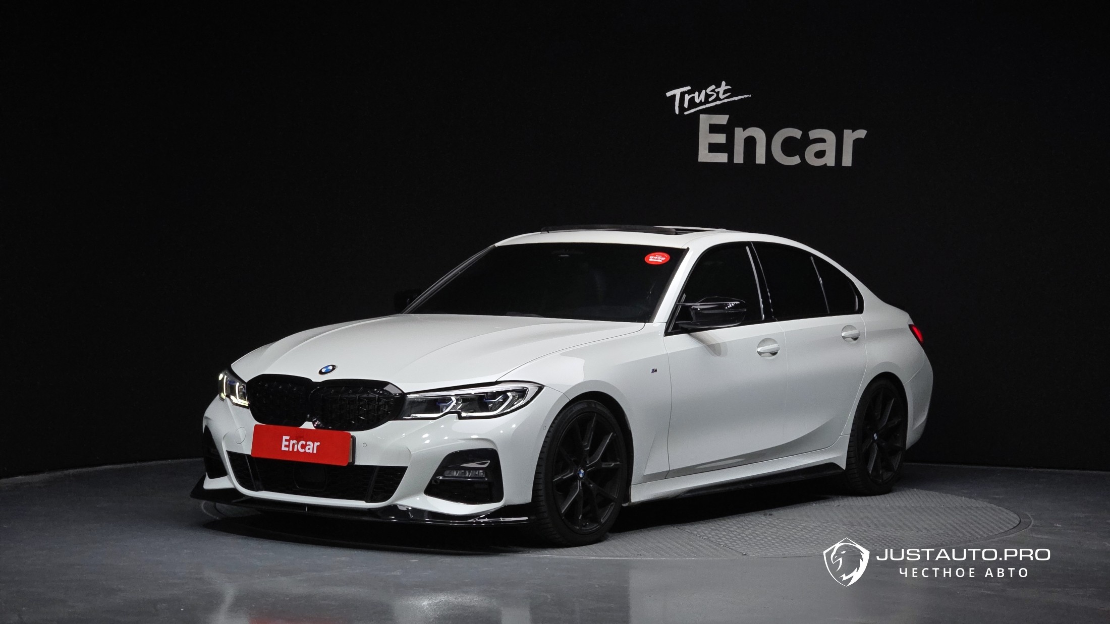 Автомобиль BMW 3-Series