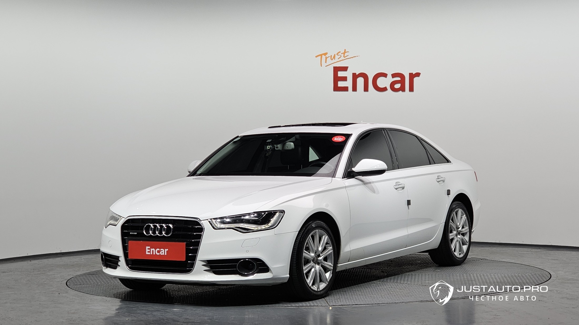 Автомобиль Audi A6