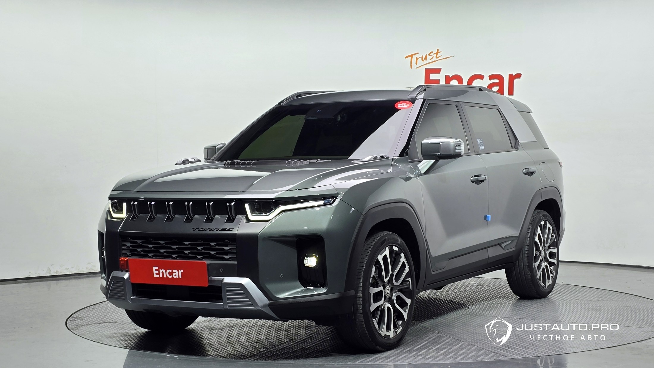 Автомобиль KG_Mobility_Ssangyong Torres