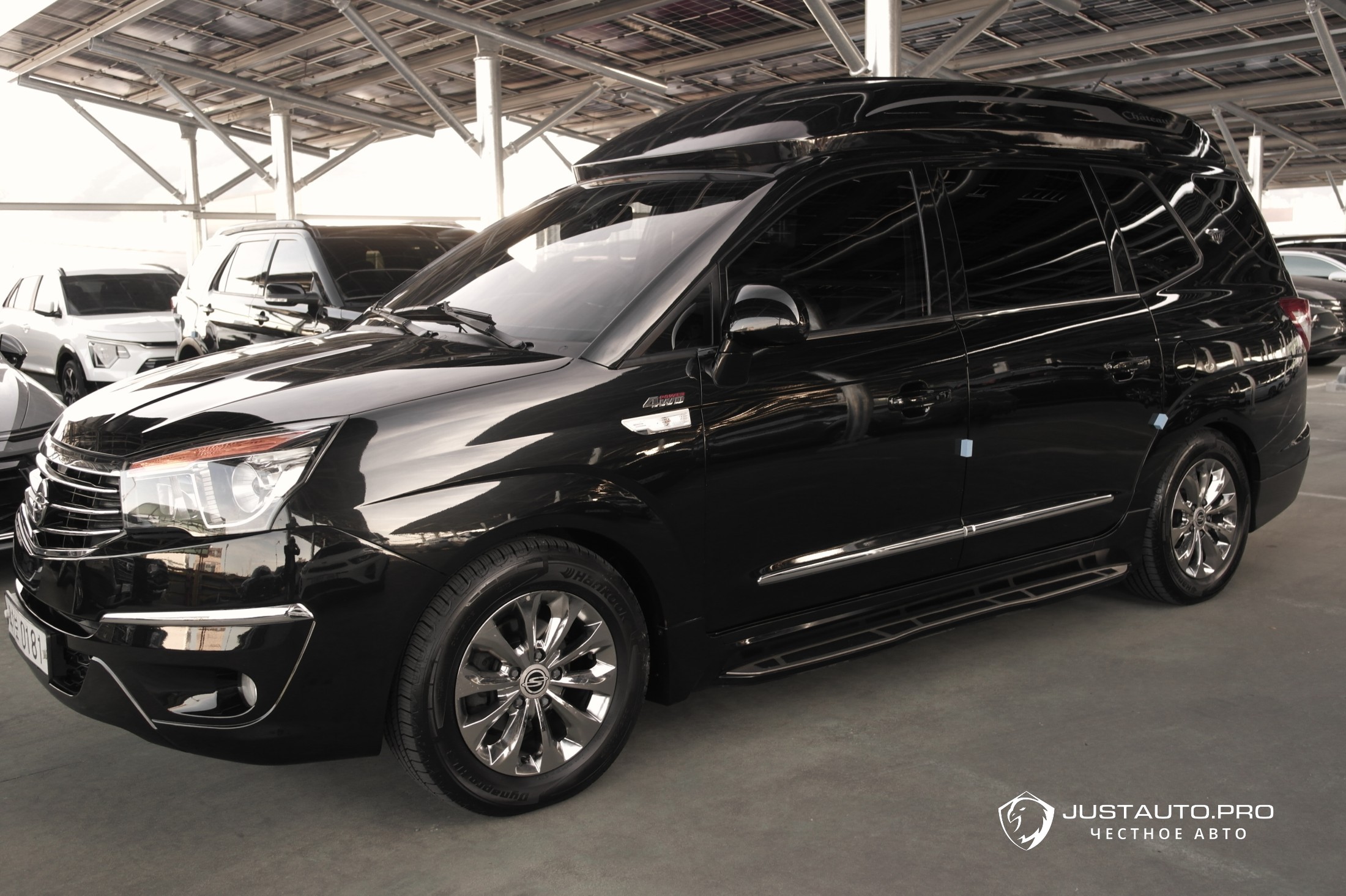 Автомобиль KG_Mobility_Ssangyong KORANDO
