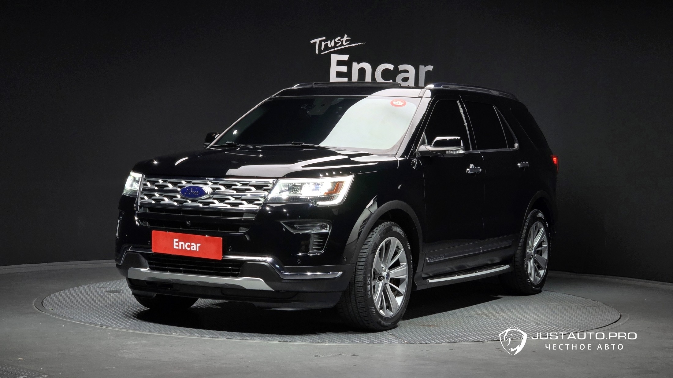 Автомобиль Ford Explorer