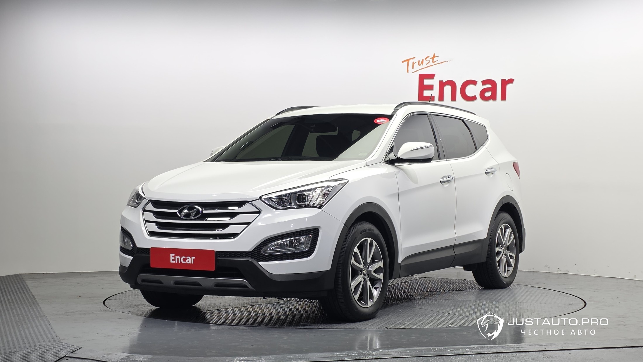 Автомобиль Hyundai Santafe