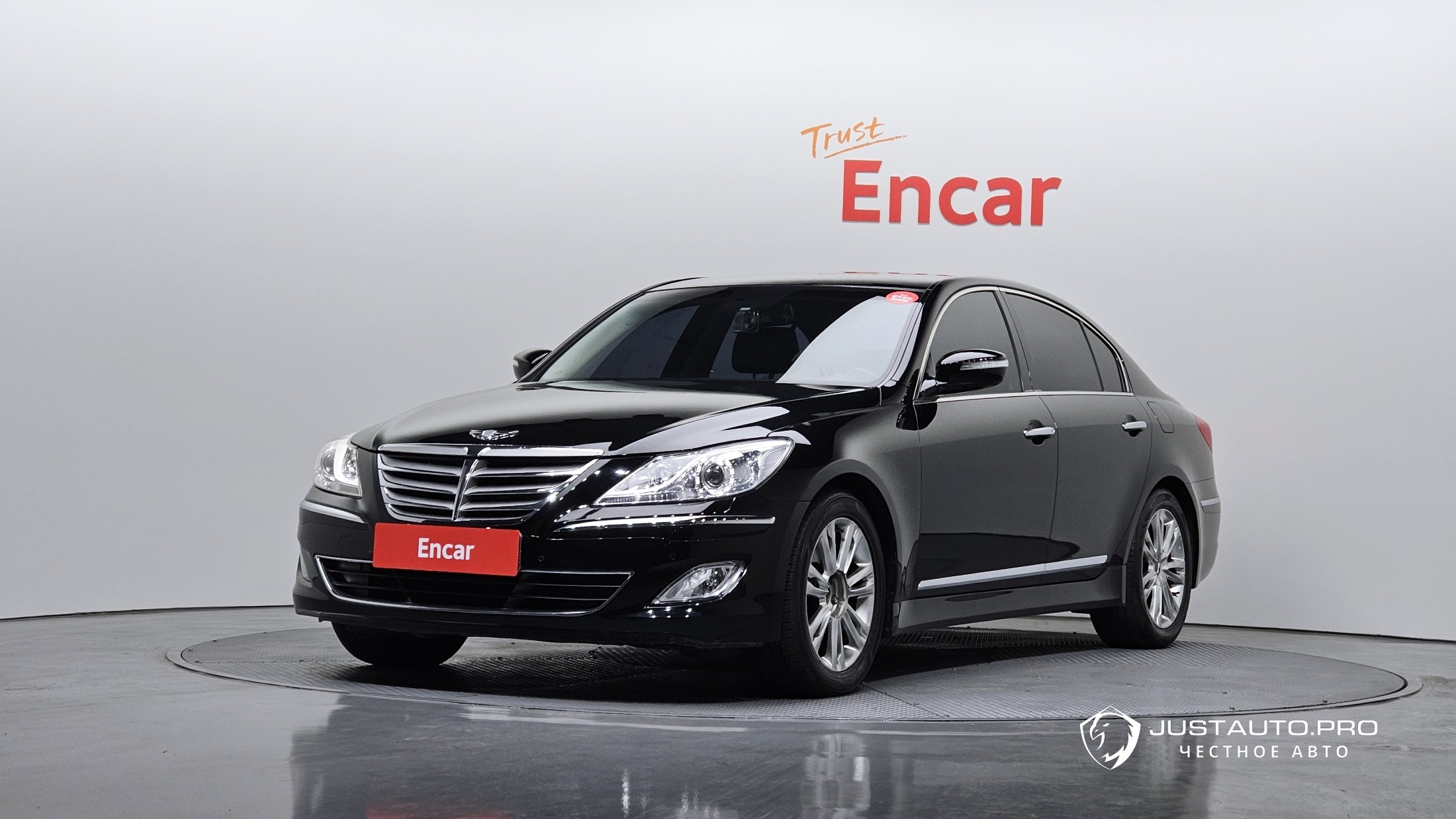 Автомобиль Hyundai Genesis