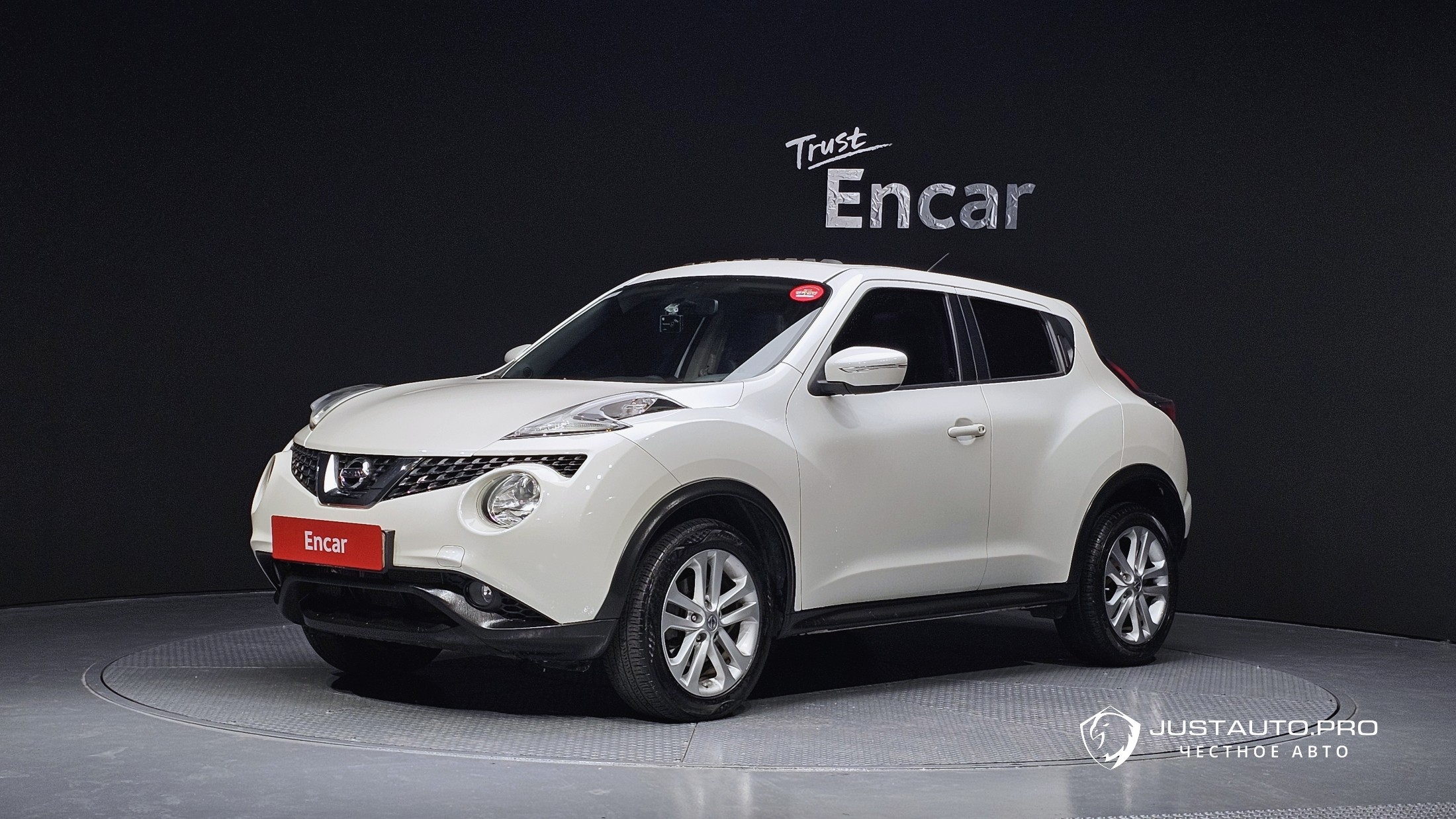 Автомобиль Nissan Juke