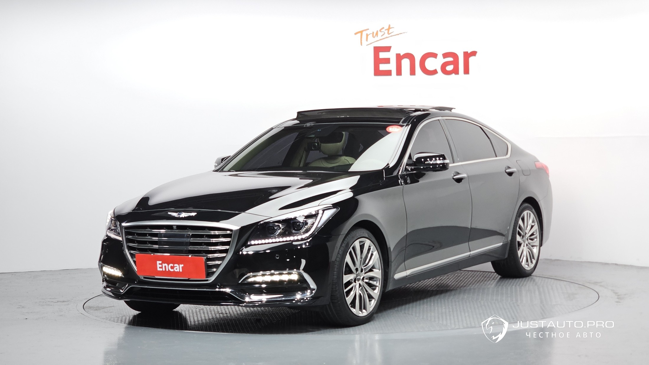 Автомобиль Genesis G80