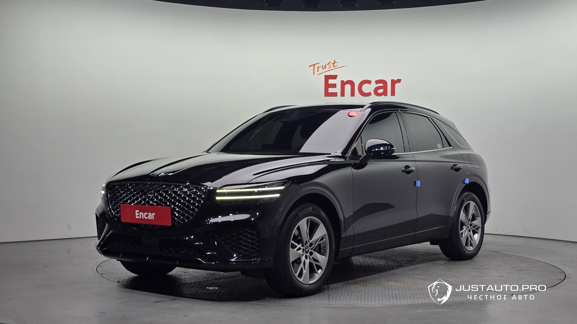 Автомобиль Genesis GV70