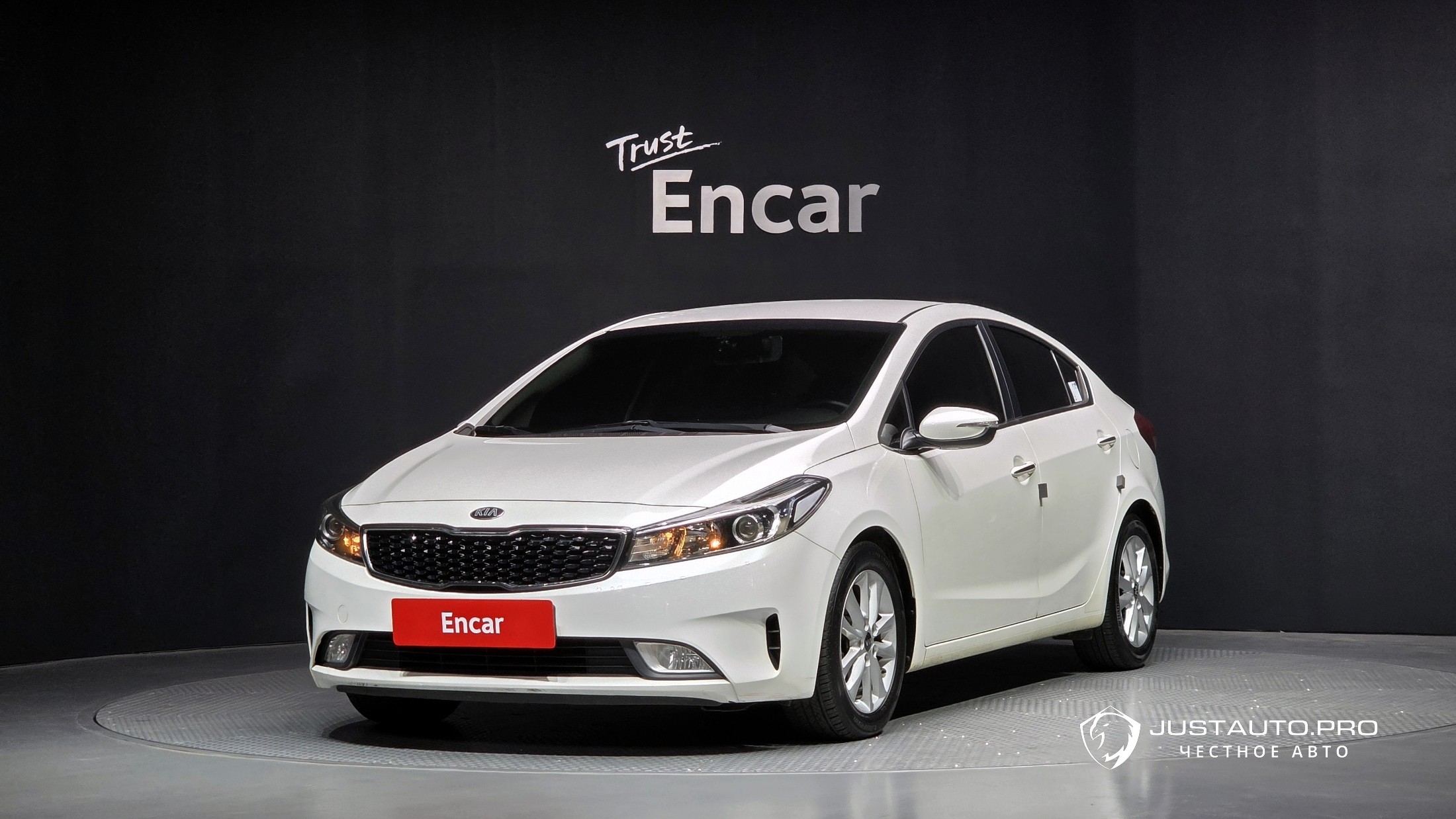 Автомобиль Kia K3