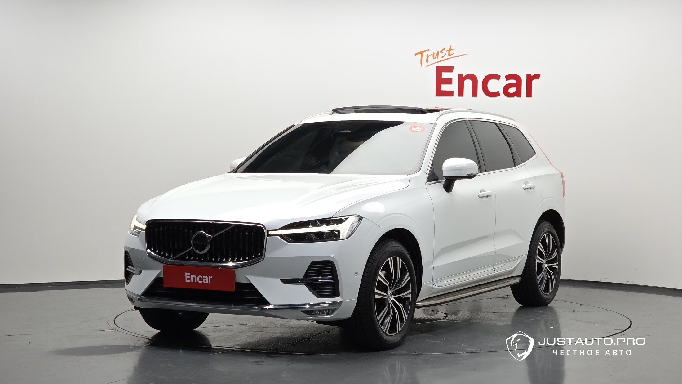 Автомобиль Volvo XC60