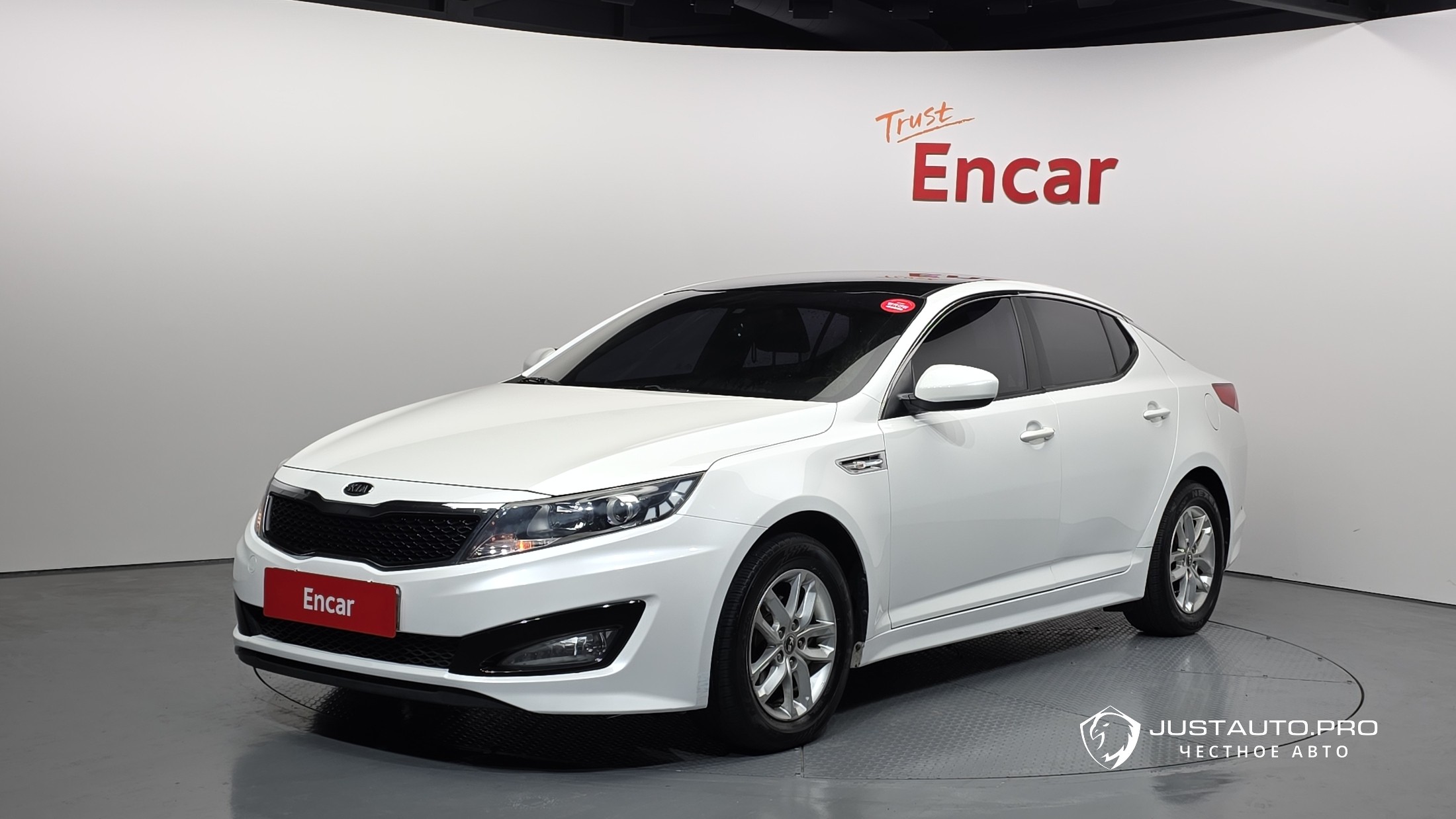 Автомобиль Kia K5